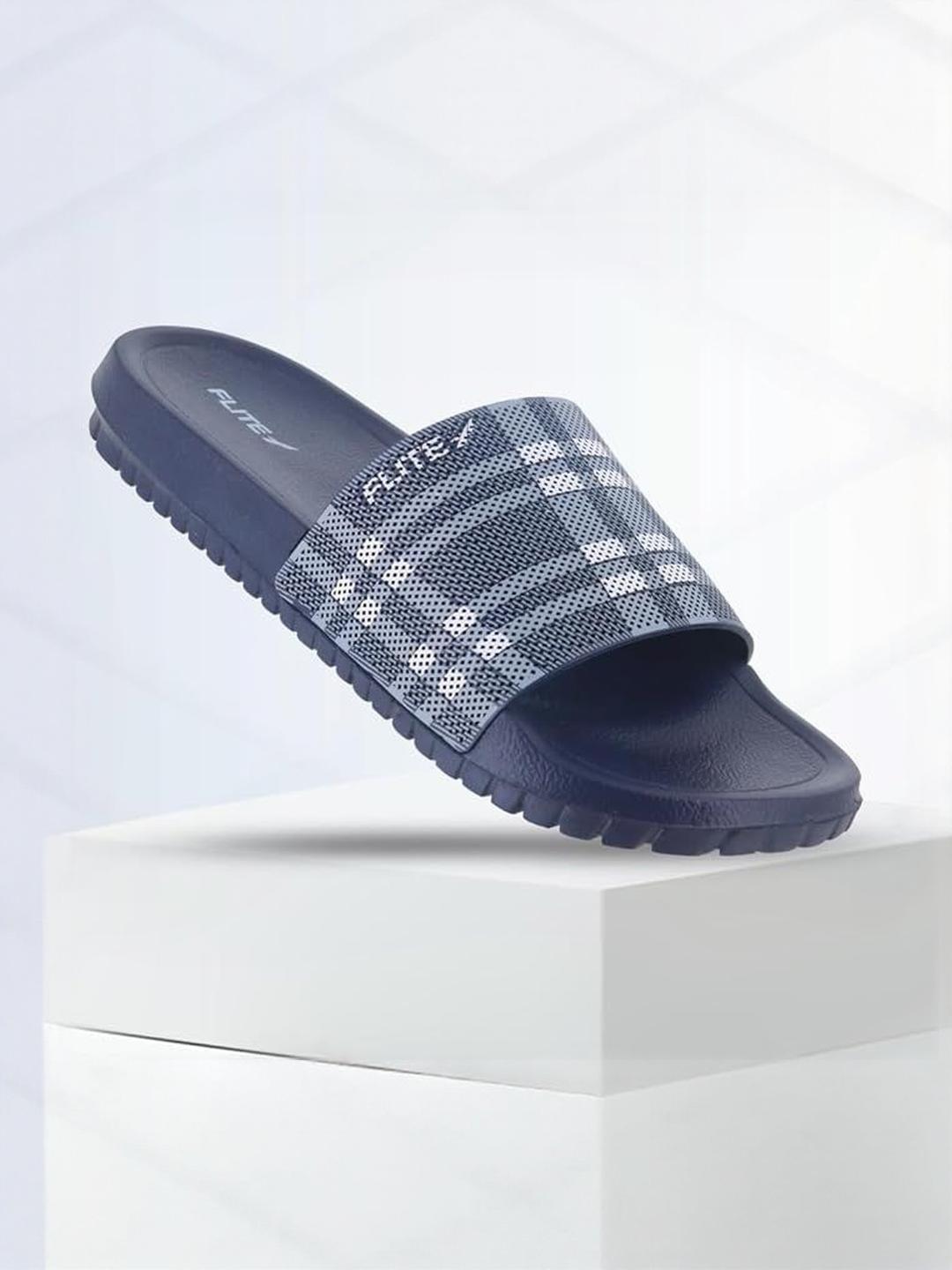 FLITE Men Navy Blue Flip Flops