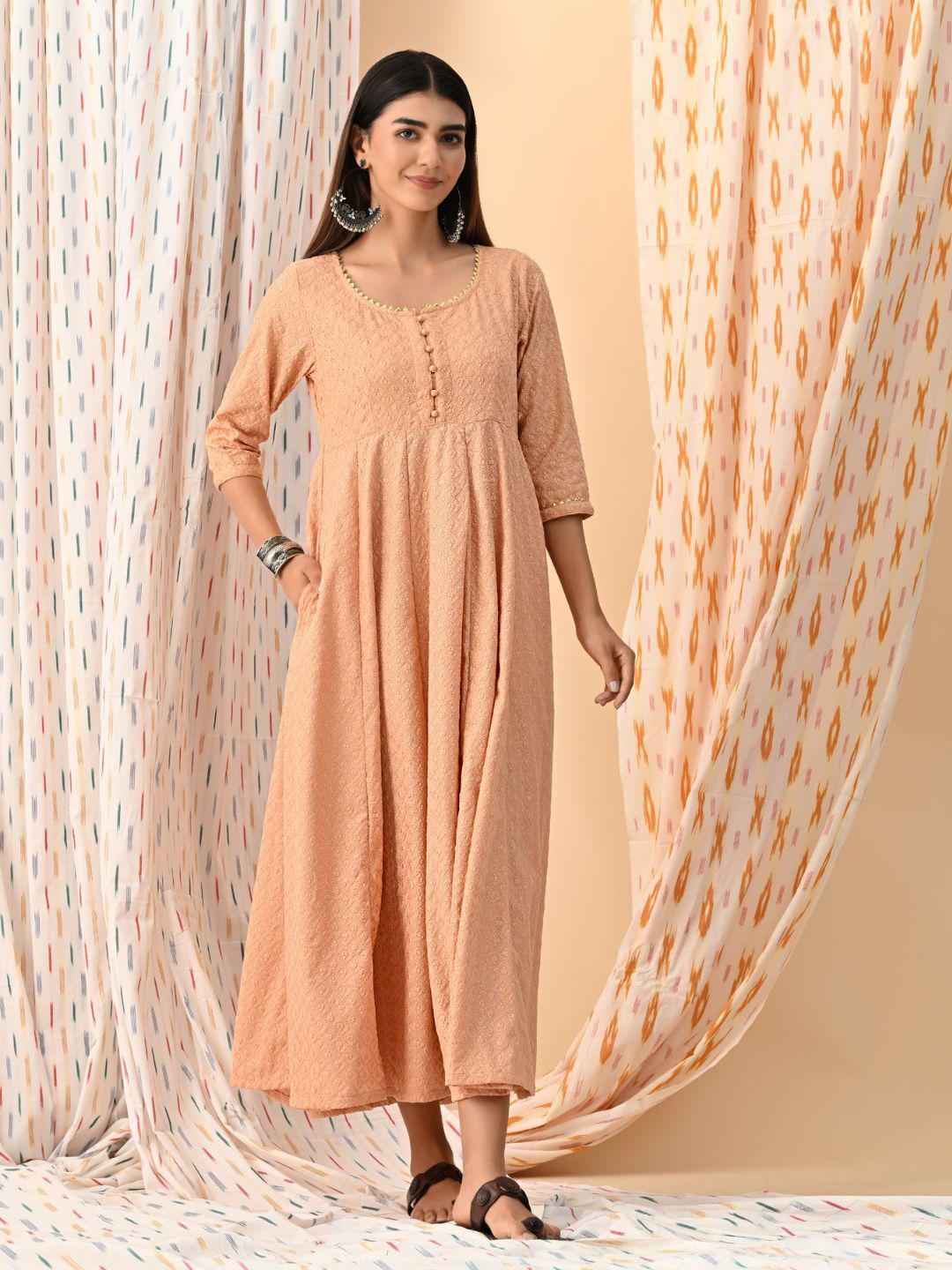 lace wedding dress casual KissProm Modest A-Line Long Sleeve Floor Length Train Simple Chiffon Bateau V-Back Dress, Diamond White / 14 Women's Hot Pink Sequin Color Name:BLACK-GOLD Hem finish at bottom of dress:WITH Horsehair Hem This boho A