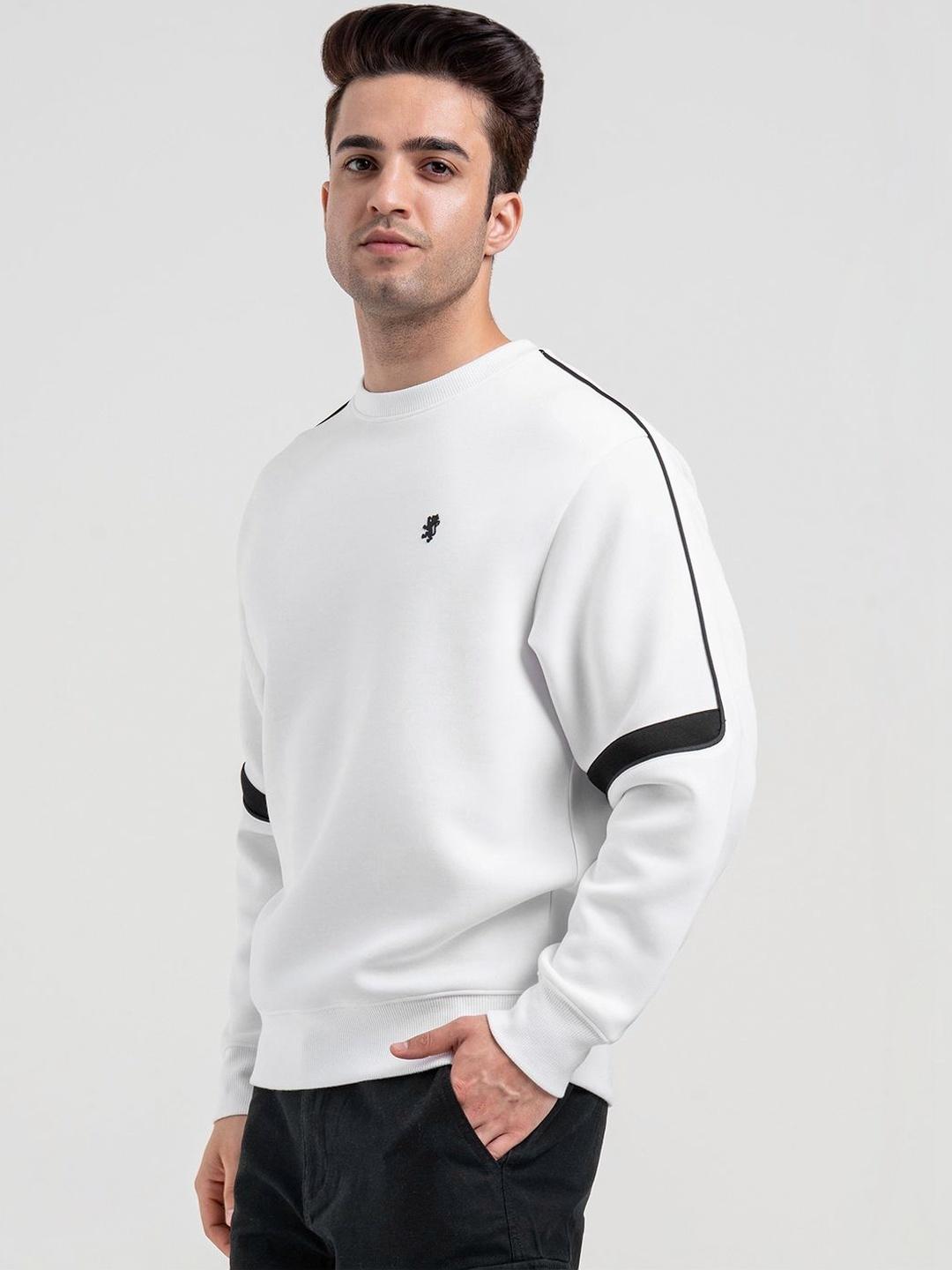 Red Tape Men Colourblocked Sweatshirt Red - Image 1