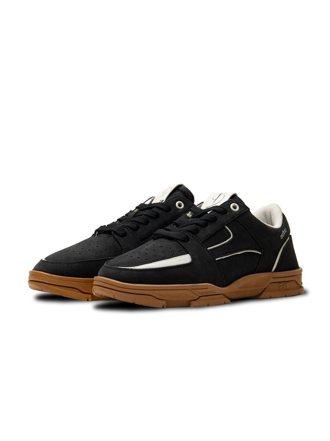7-10 Men Textured Suede Sneakers