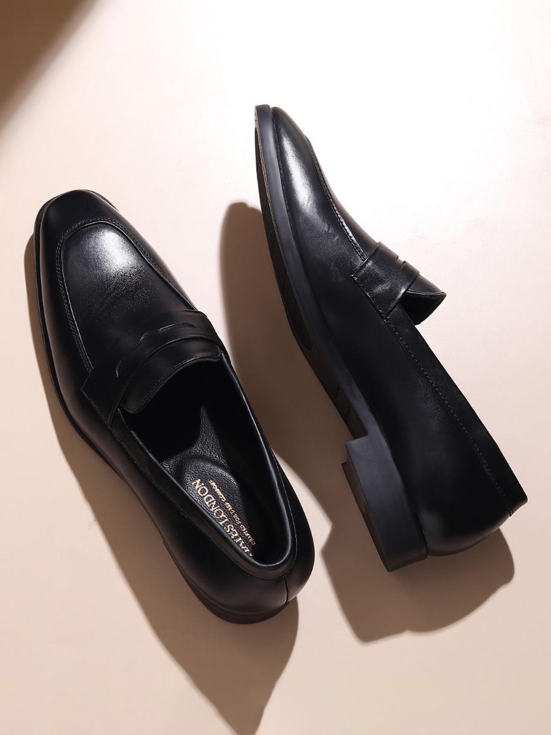 Hayes London Men Solid Slip-On Leather Loafers - Image 1