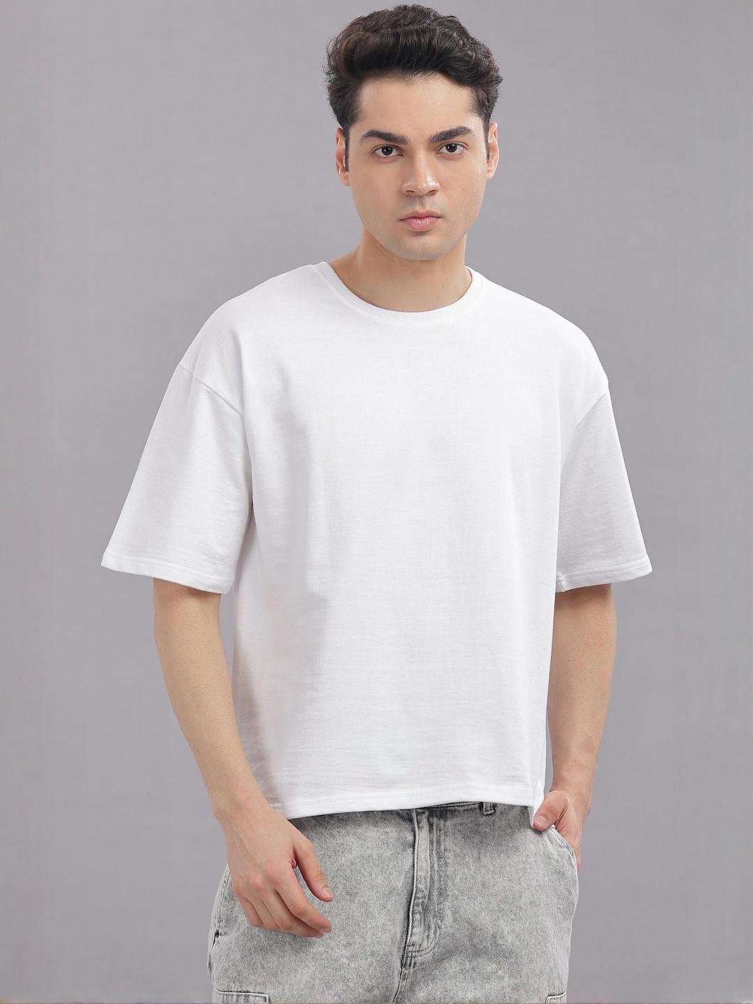 OUTLAWS Men Solid Round Neck Cotton Relaxed Fit T-shirt