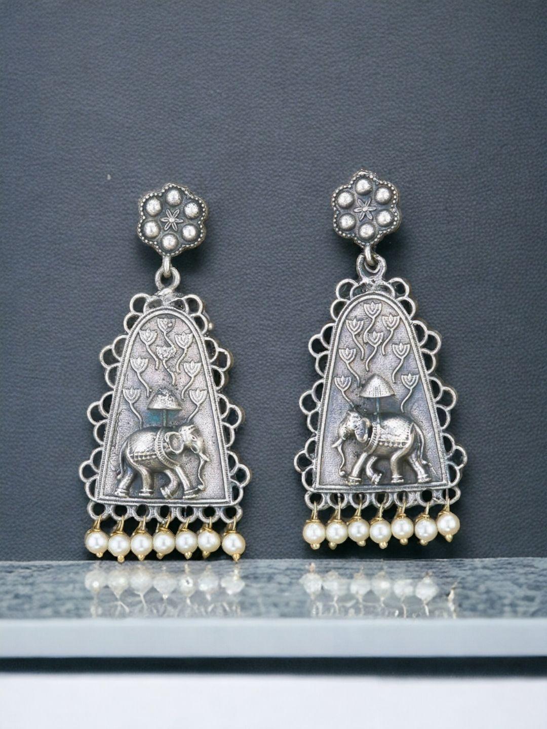 Buy Belle Edge Earrings - Earrings for Women 41291748 | Myntra