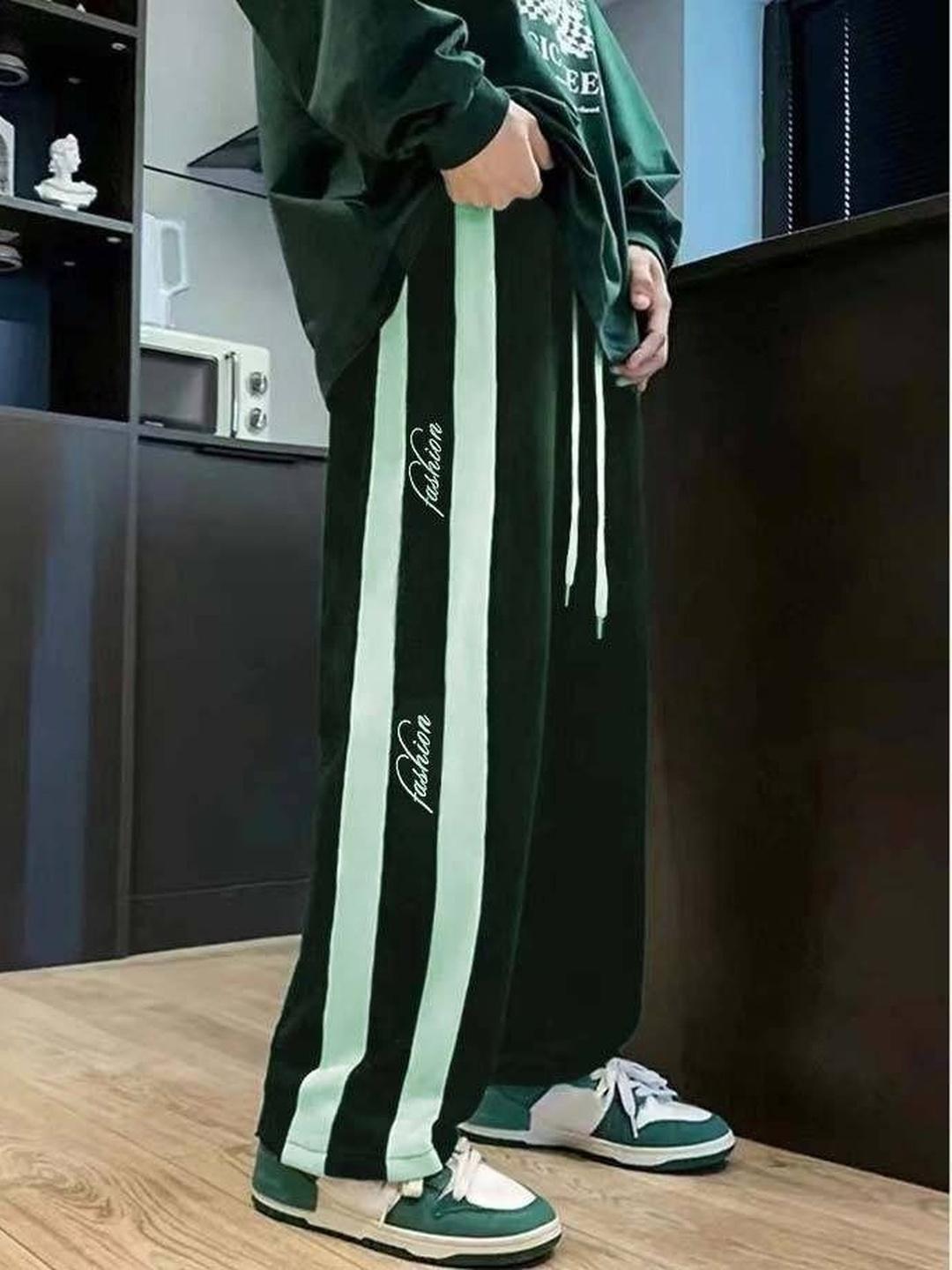 CHROVEL Men Relaxed Fit Striped Joggers