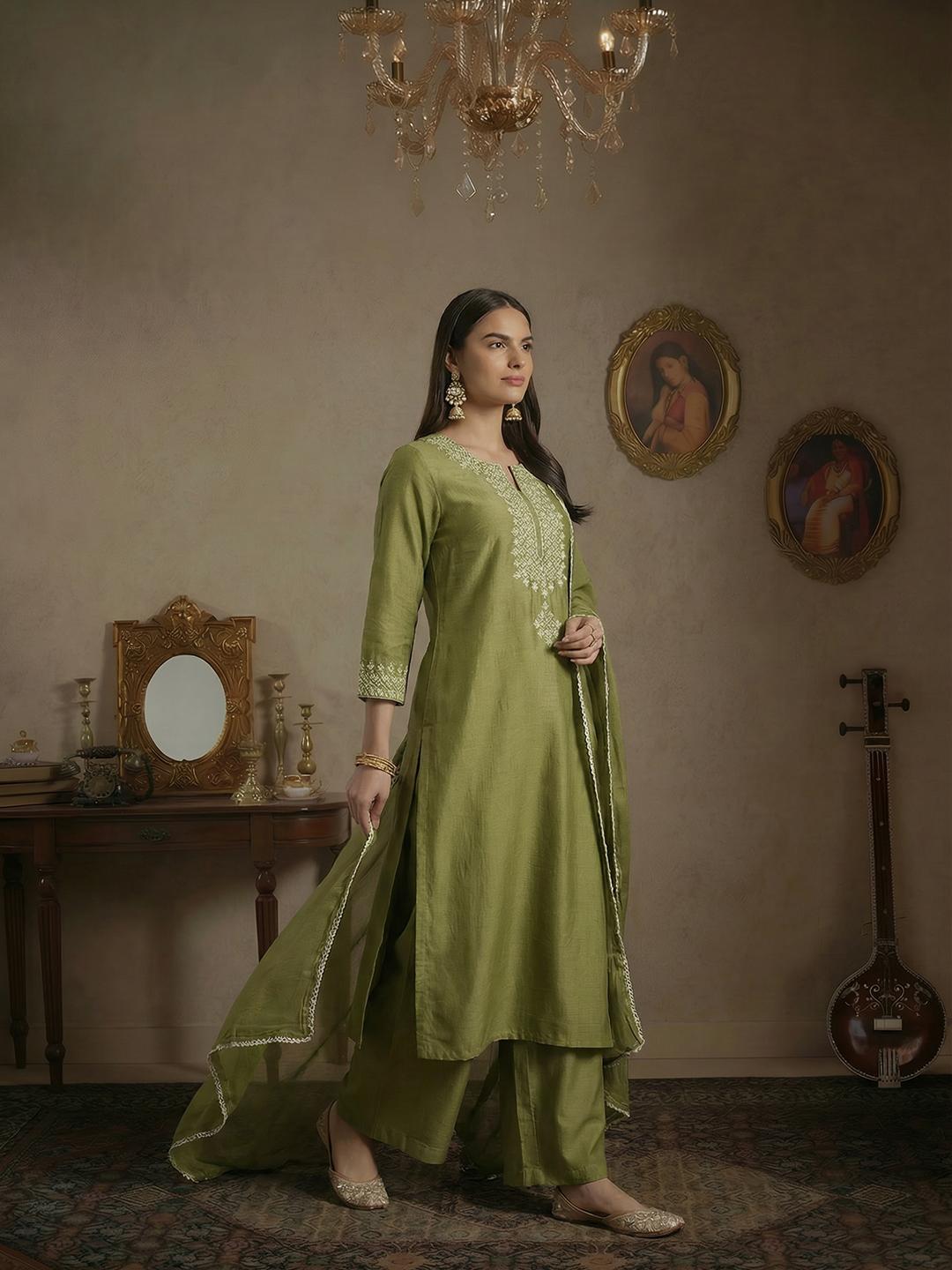 House of Pataudi Floral Yoke Kurta with Palazzos & Dupatta - Image 1