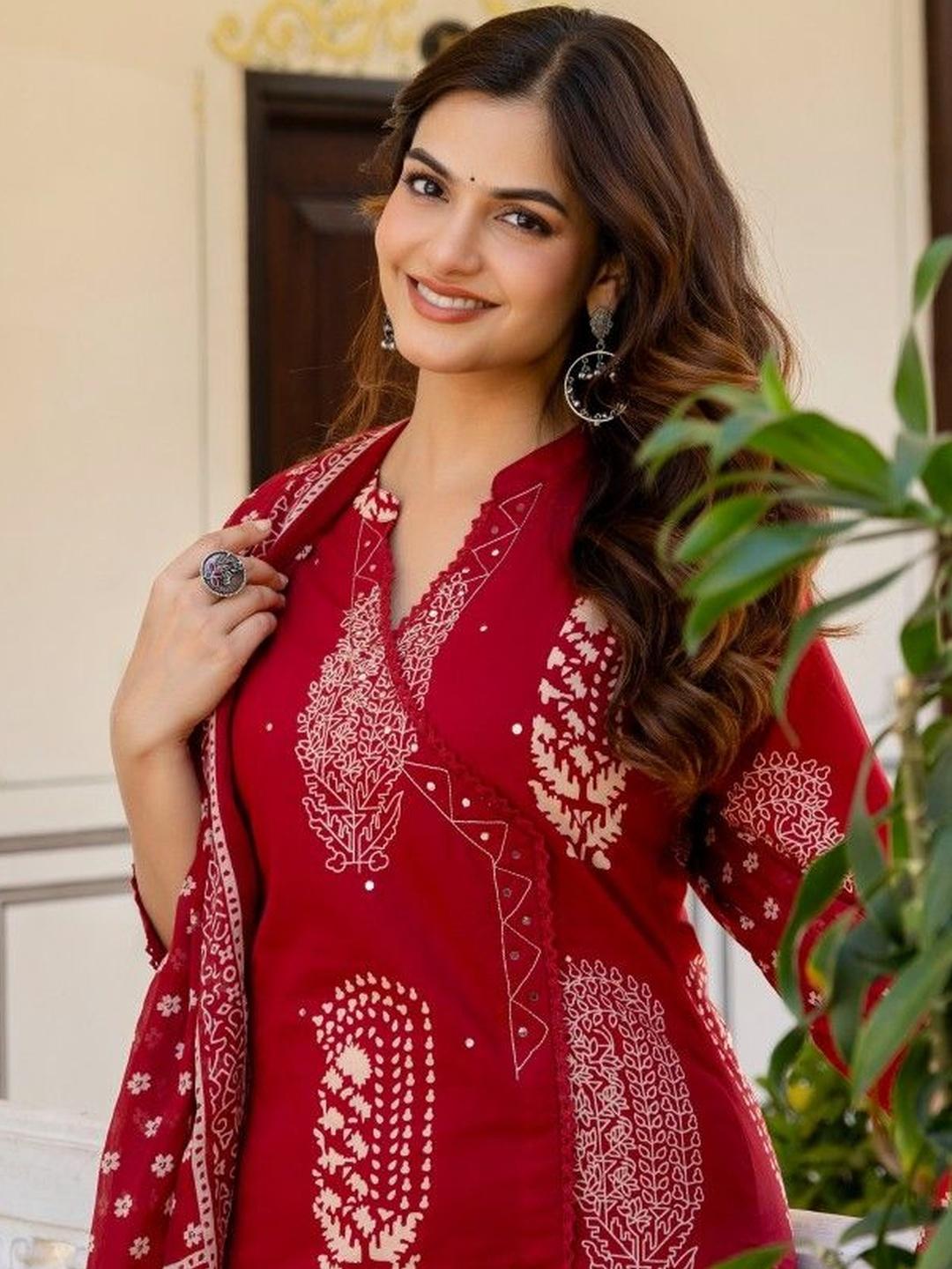 Anouk Floral Printed Mirror Work Cotton Kurta Set - Image 1
