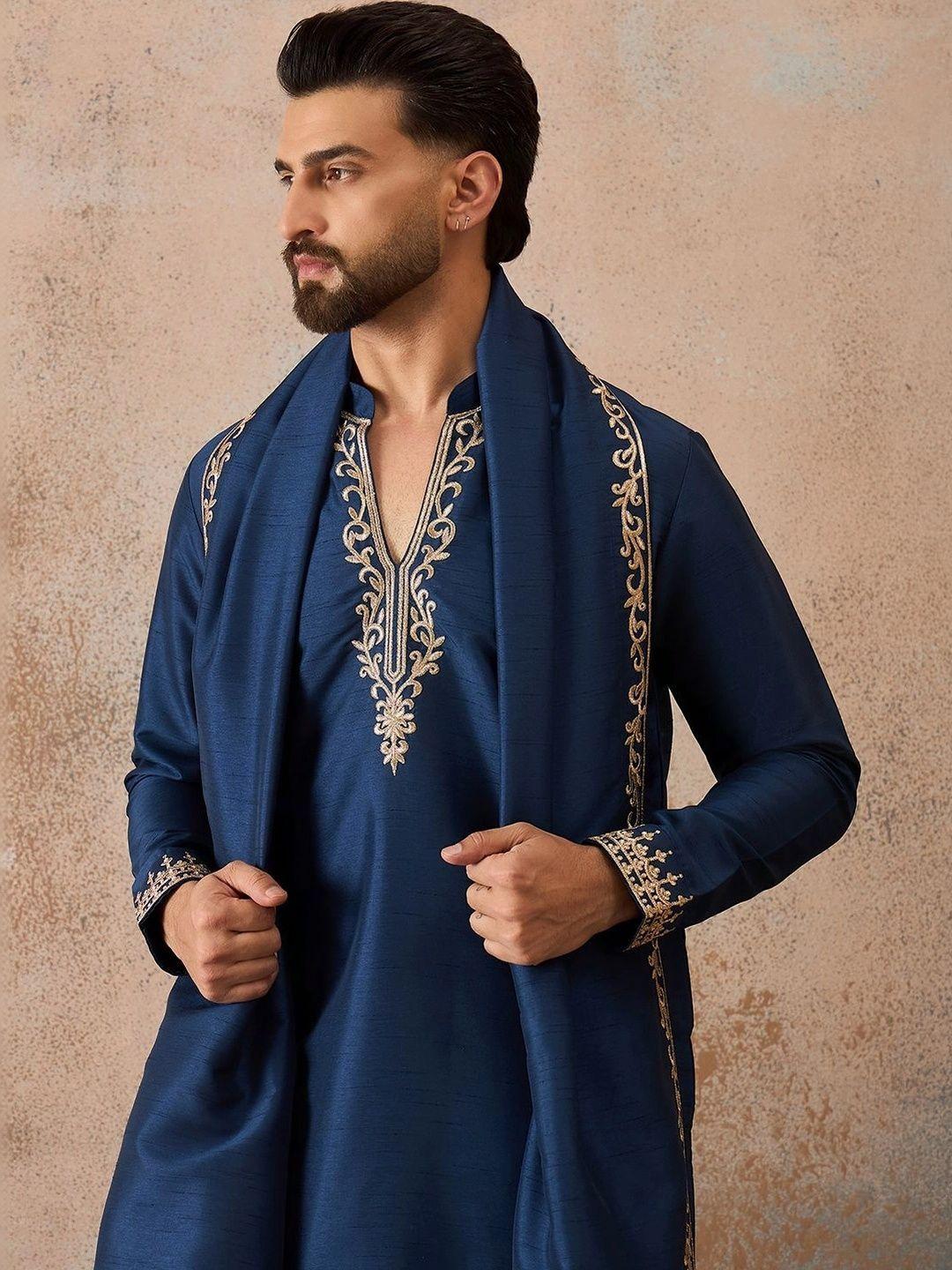 House of Pataudi Men Embellished Kurta With Dupatta - Image 1