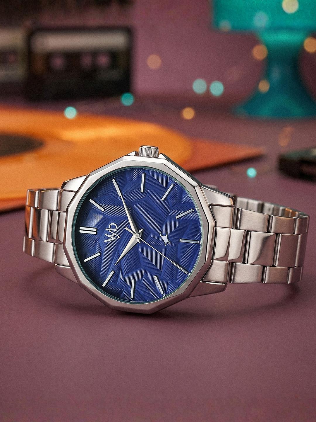Buy Fastrack Men Vyb Drift Quartz Blue Dial Watch - FV30059SM01W