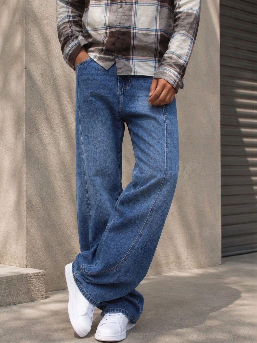 FICTION Men Comfort Mid-Rise Light Fade Ombre Jeans