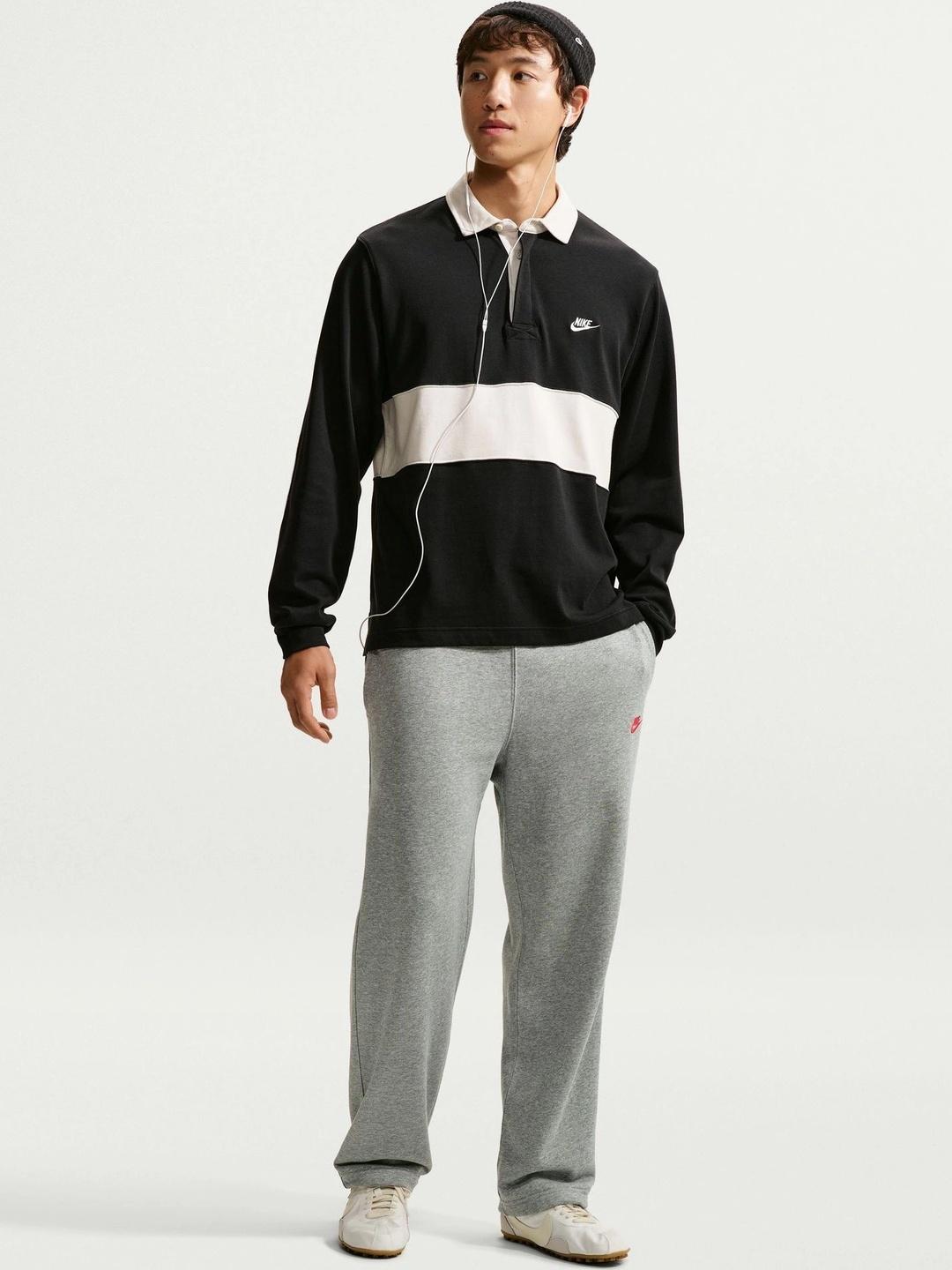 Nike Men Regular Fit Logo Training Track Pants - Image 1
