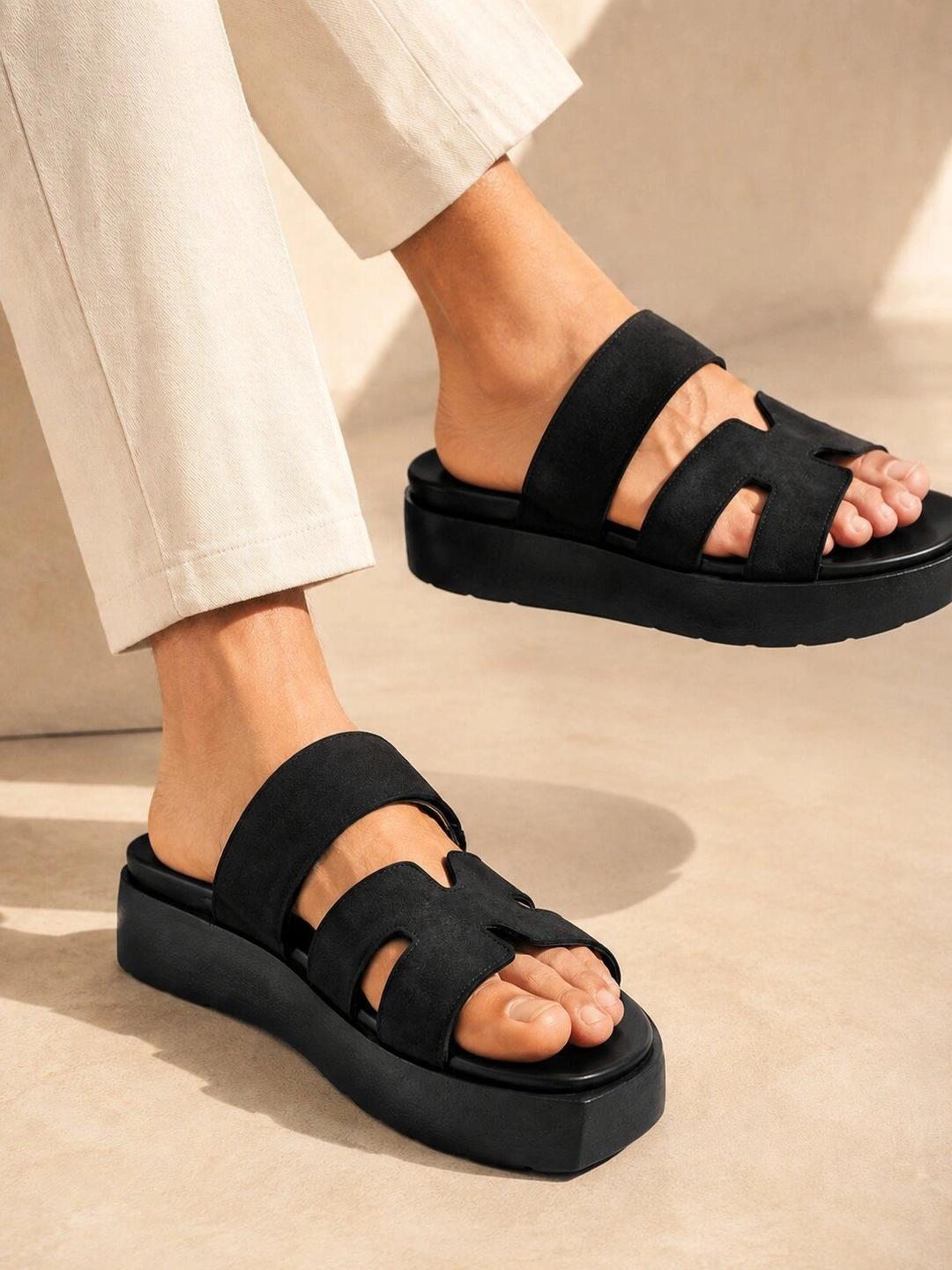 San Frissco Men Black Casual Wide Strap Sandals with Cushioned - Image 1