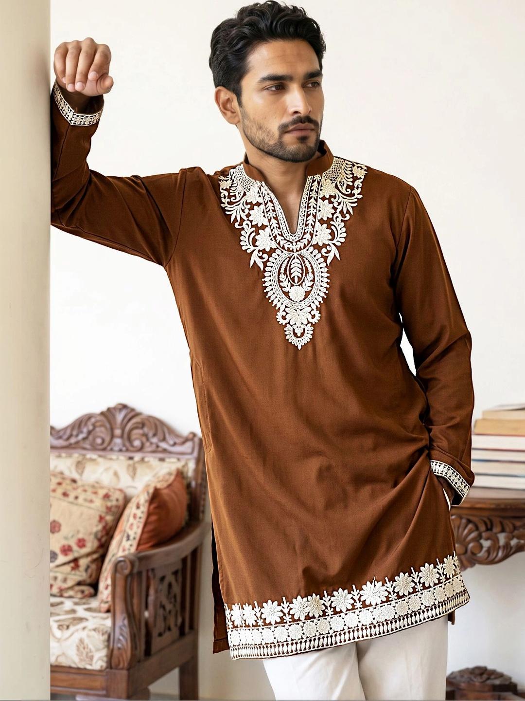 Jompers Men Embroidered Short Kurta - Image 1