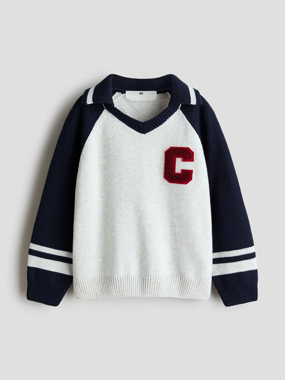 H&M Boys Colourblocked Pullover with Applique Detail - Image 1