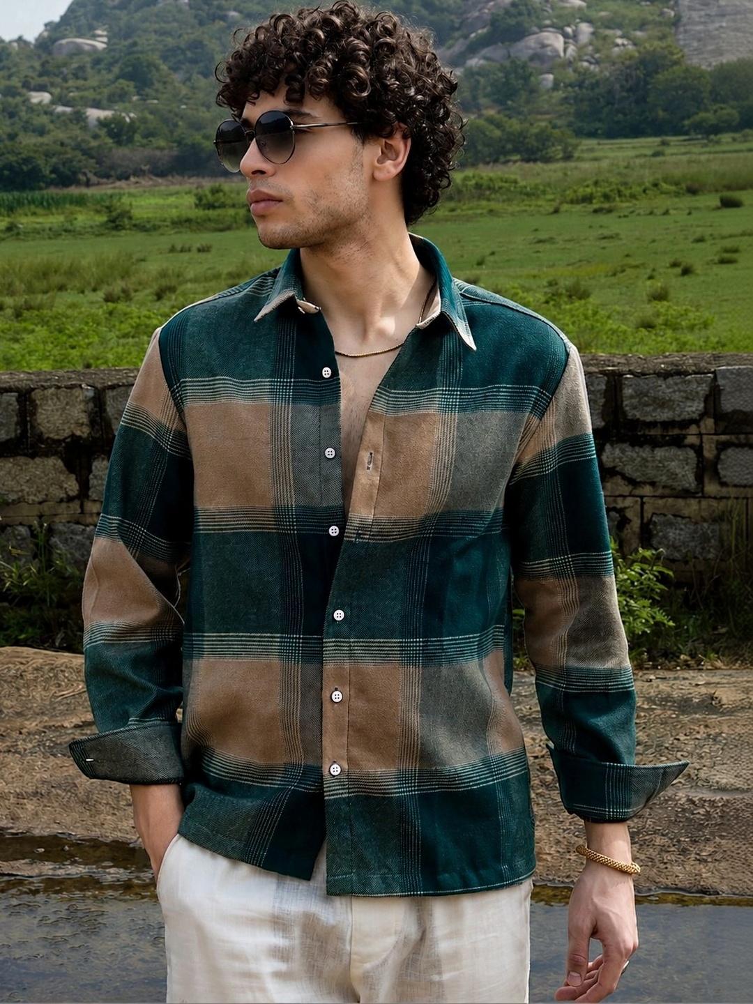 Blezza Men Checked Casual Shirt