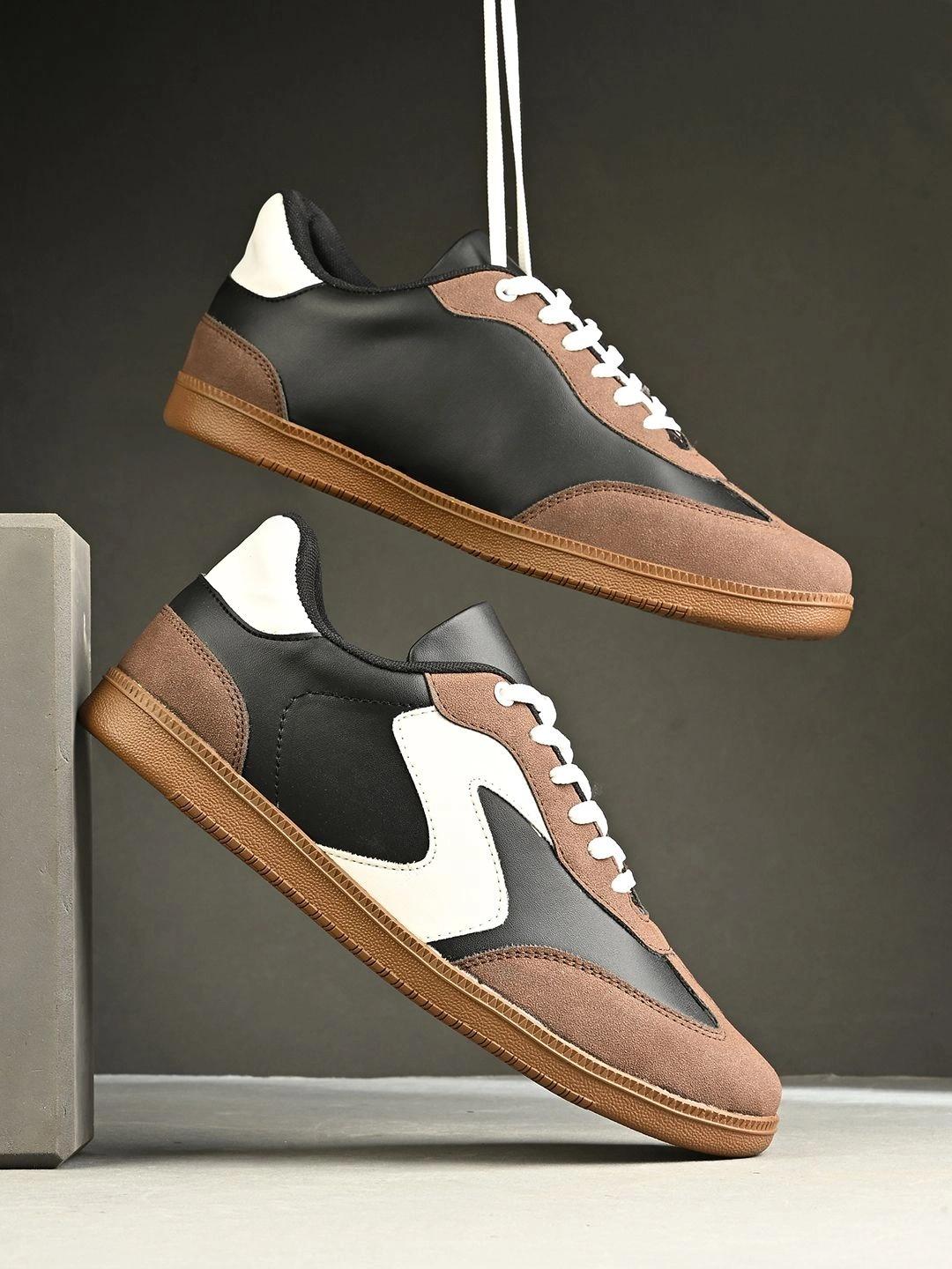 Roadster Men Colourblocked PU Sneakers