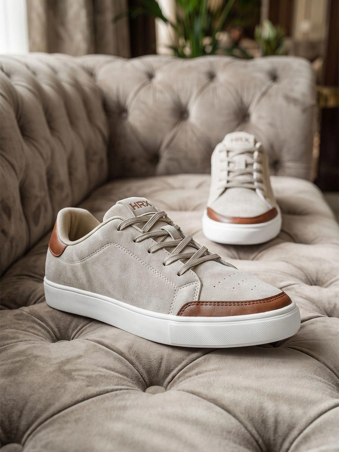 HRX by Hrithik Roshan HRX Men Colourblocked Sneakers - Image 1