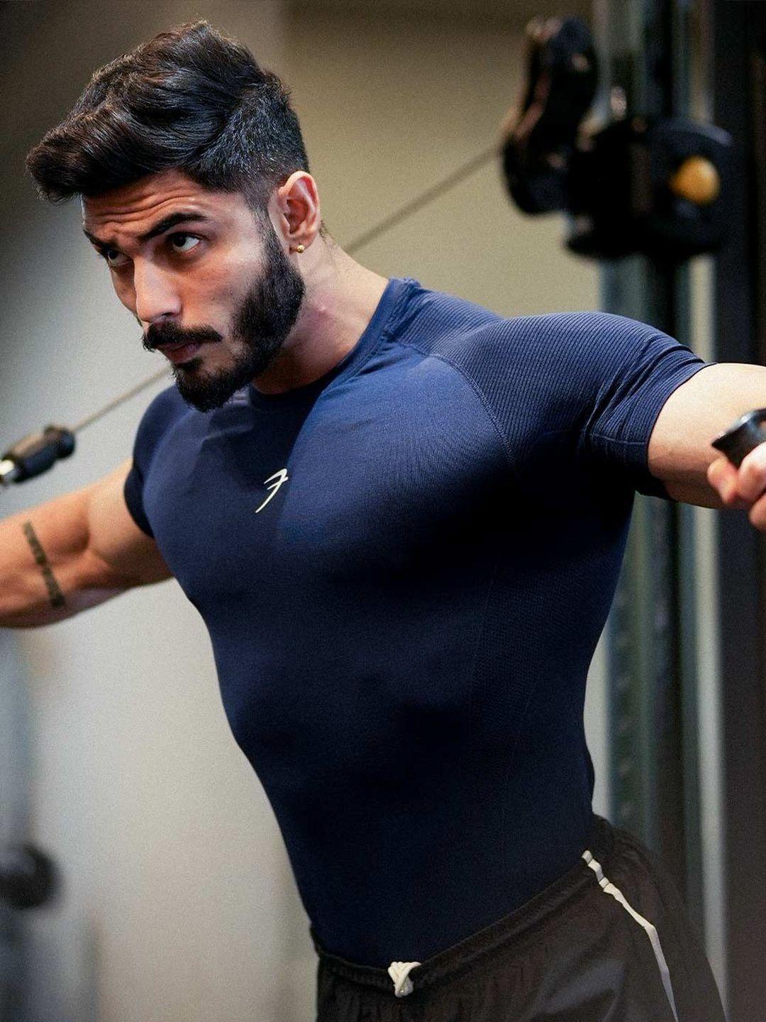 FUAARK Men Strength Seamless Compression Polyamide T-Shirt