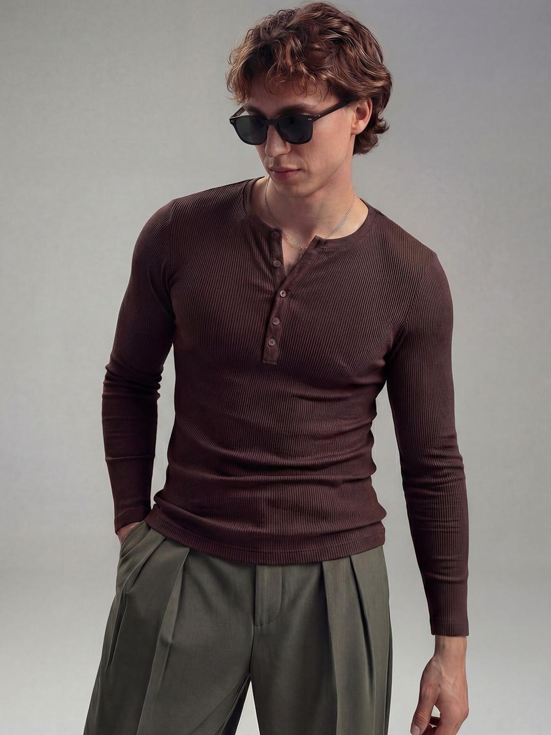 FUGAZEE Men Henley Neck T-shirt