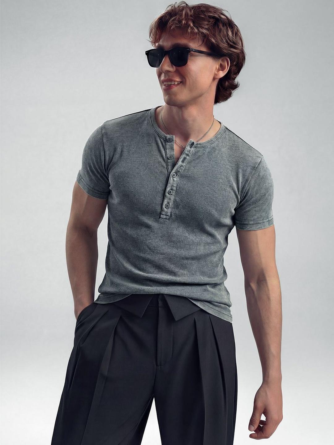 FUGAZEE Men Henley Neck T-shirt