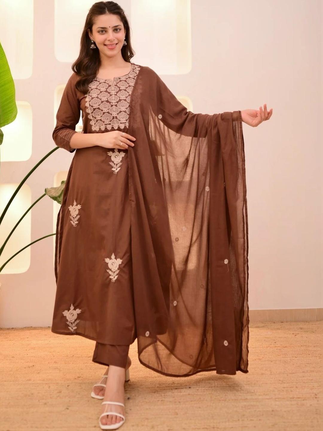 SAANVRA Women Ethnic Motifs Embroidered Kurta Set - Image 1