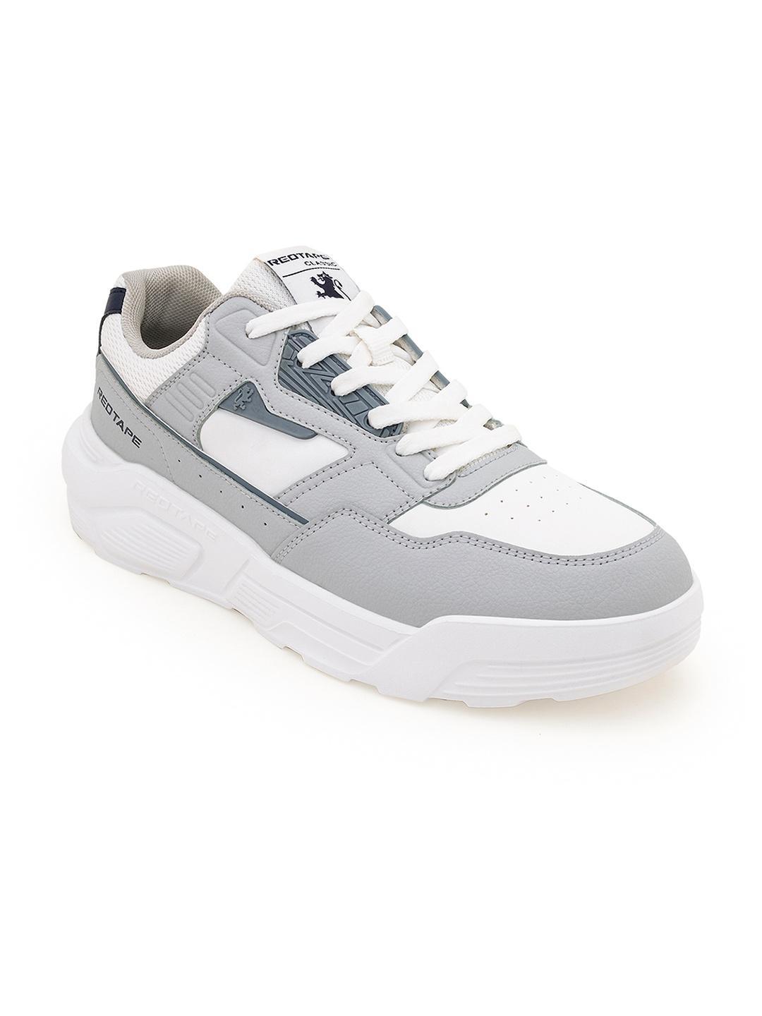 Red Tape Men Colourblocked Round Toe Sneakers Red - Image 1