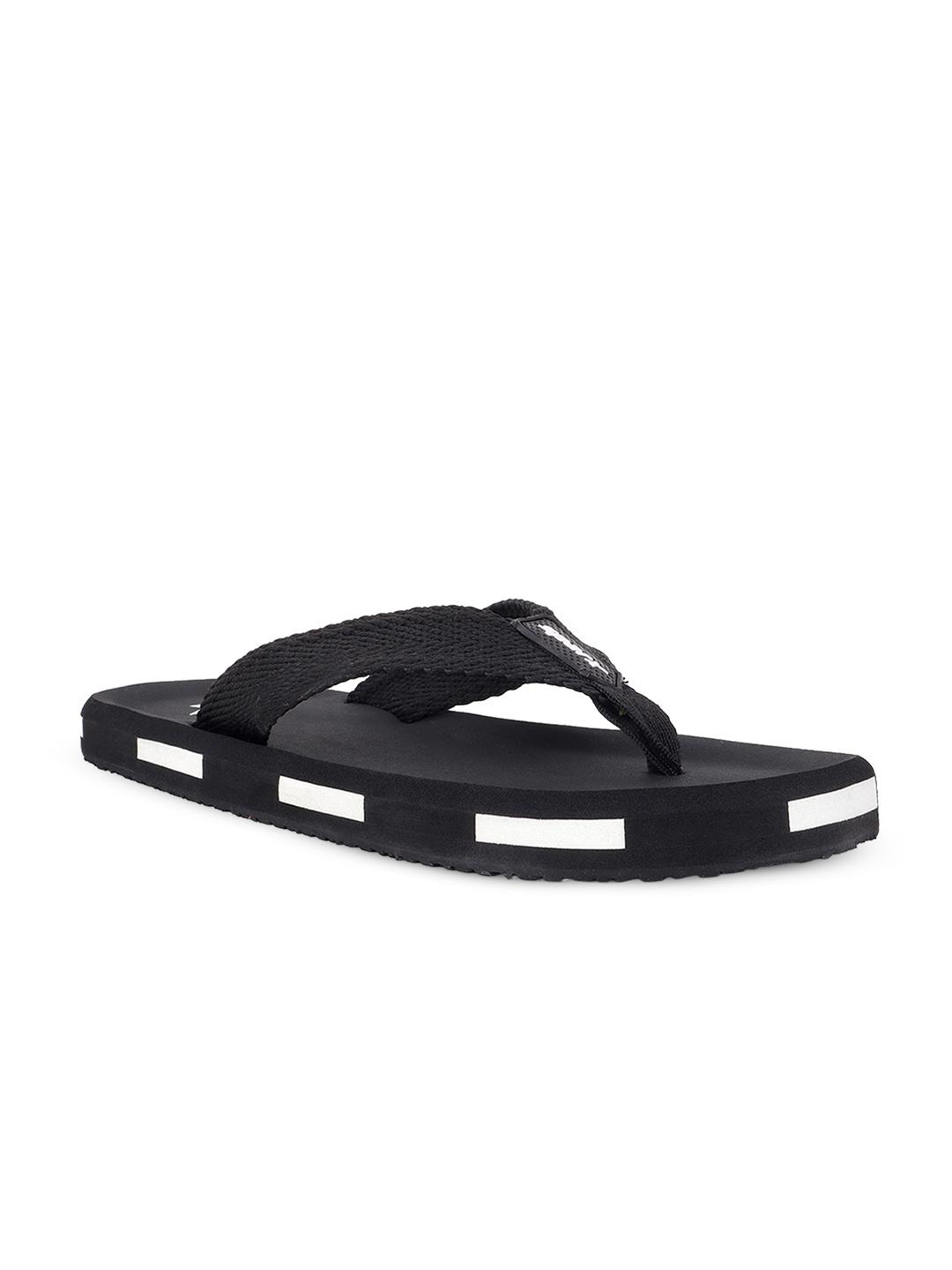 Sparx Men Textured Thong Flip-Flops - Image 1