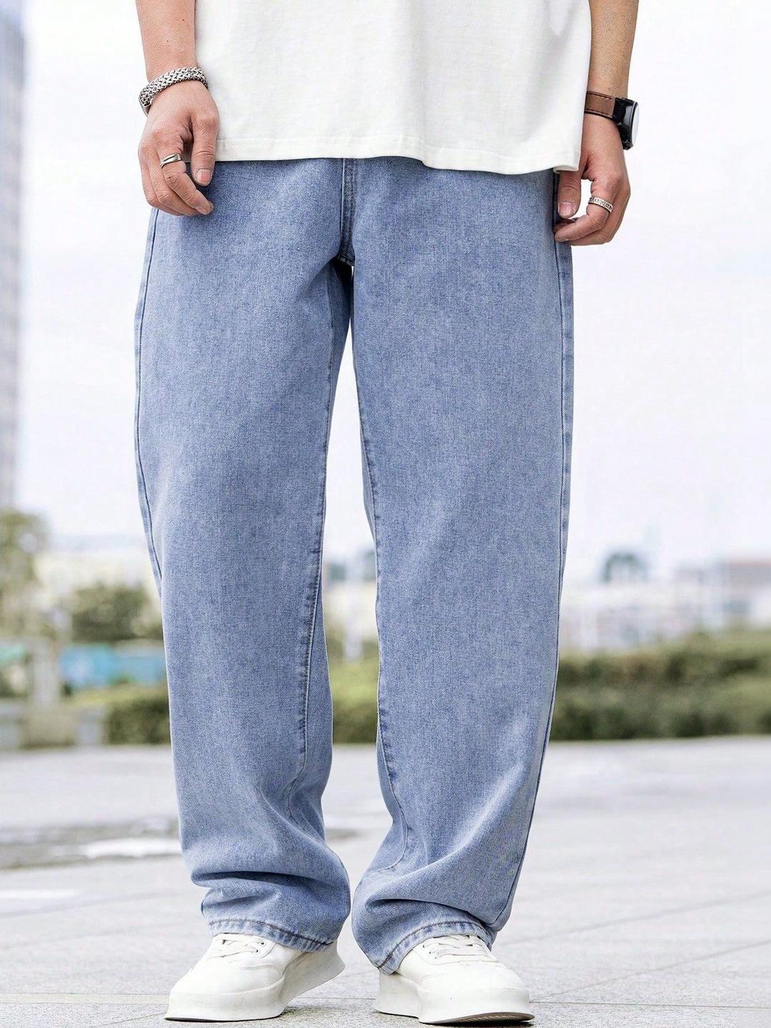 DENIMLOOK Men Straight Fit Mid-Rise Light Fade Stretchable Jeans - Image 1