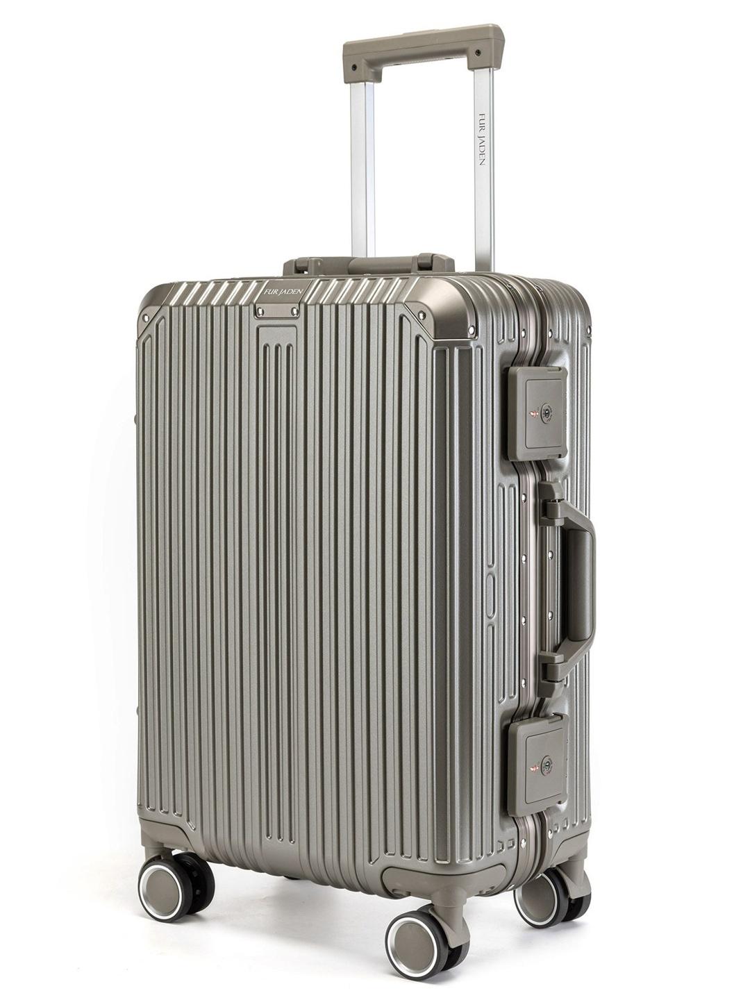 FUR JADEN The Voyager Textured 360-Degree Rotation 8 Wheel Medium - Image 1
