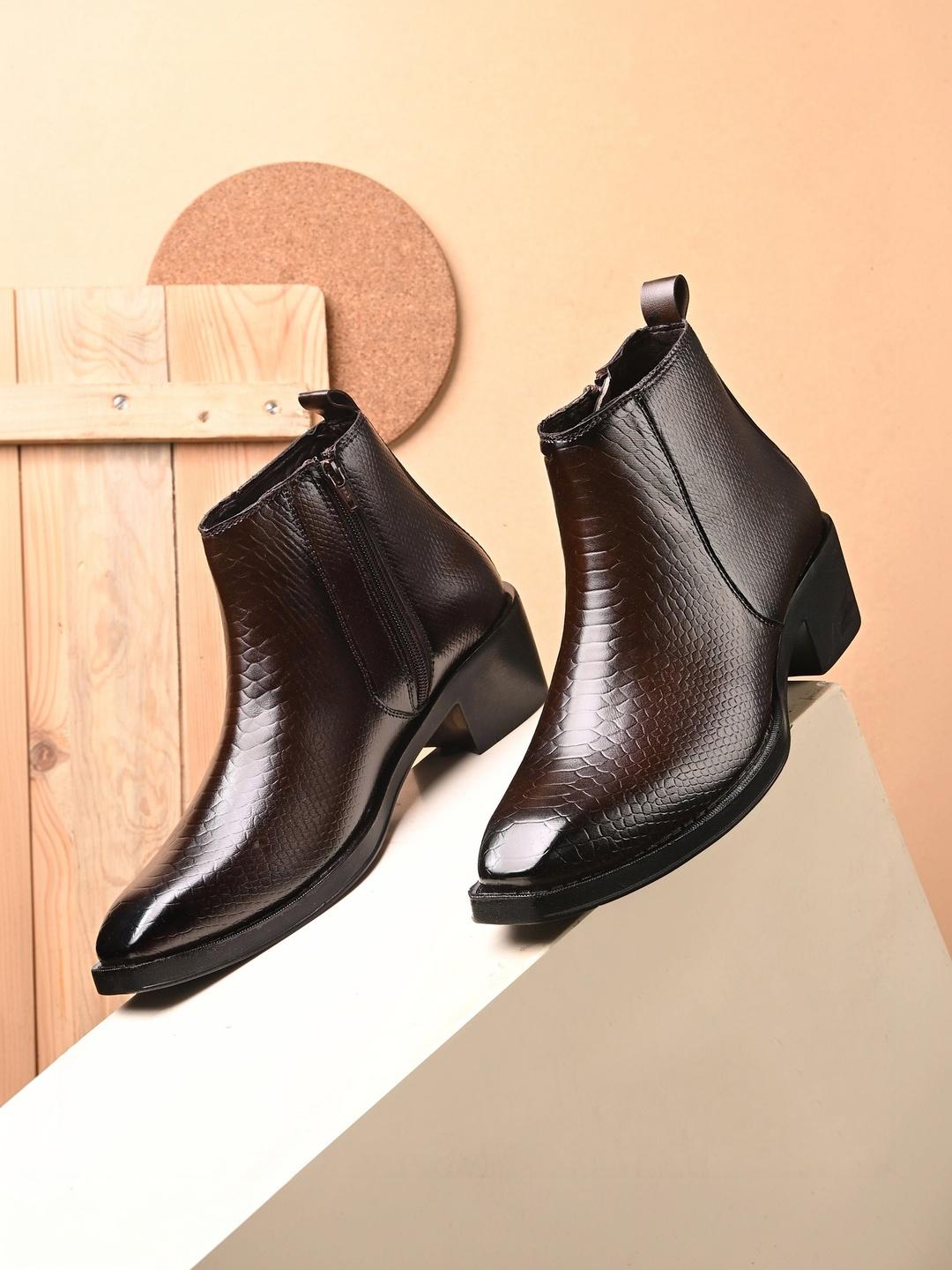knoos Men Textured Chelsea Boots - Image 1