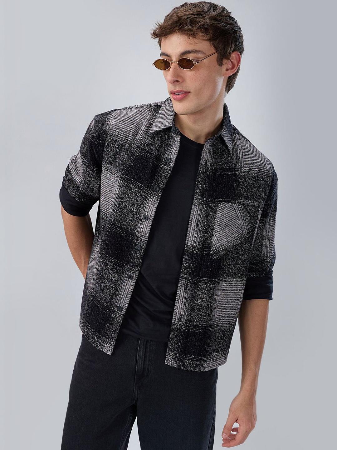 VASTRADO Static Monochrome Corduroy Crop Overshirt