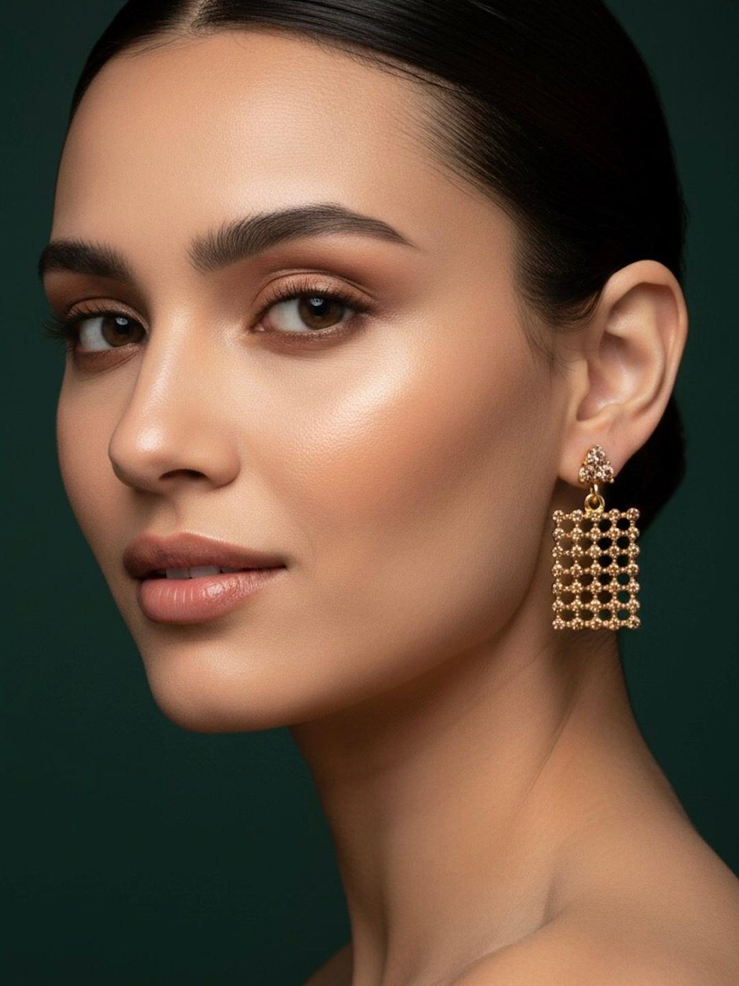 DURATI Geometric Drop Earrings