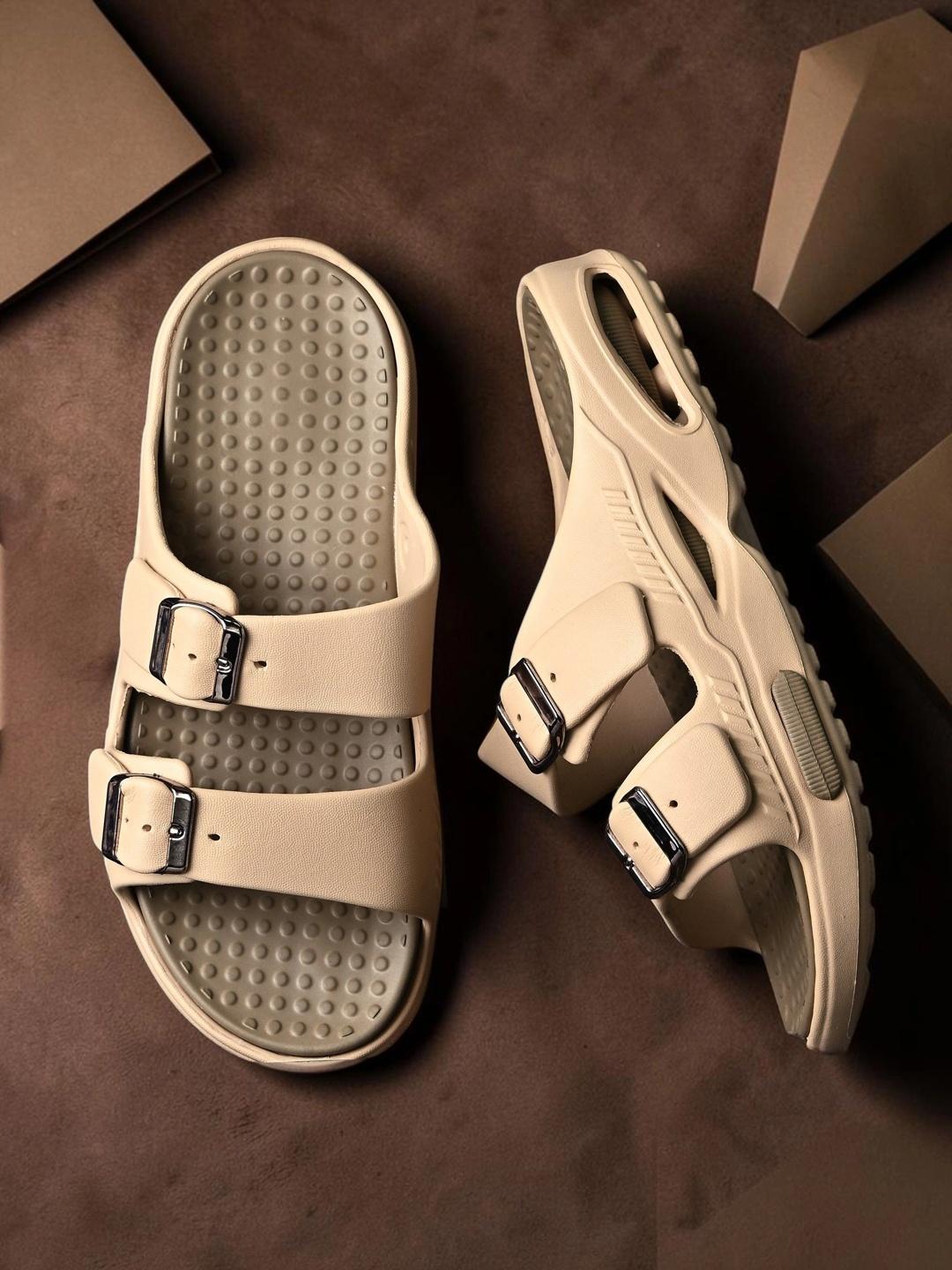 Roadster Men Sliders - Image 1