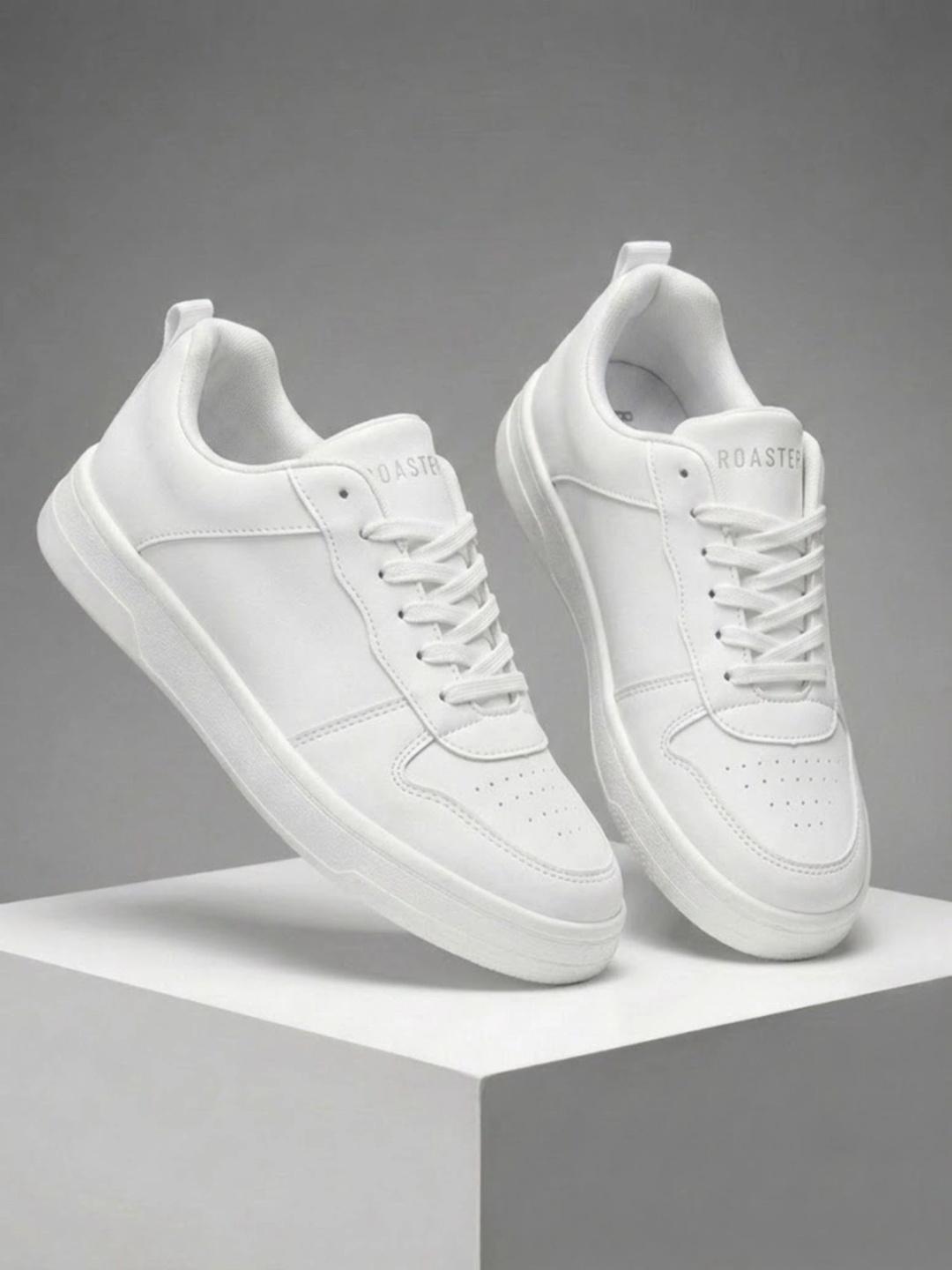ROASTER Men Sneakers