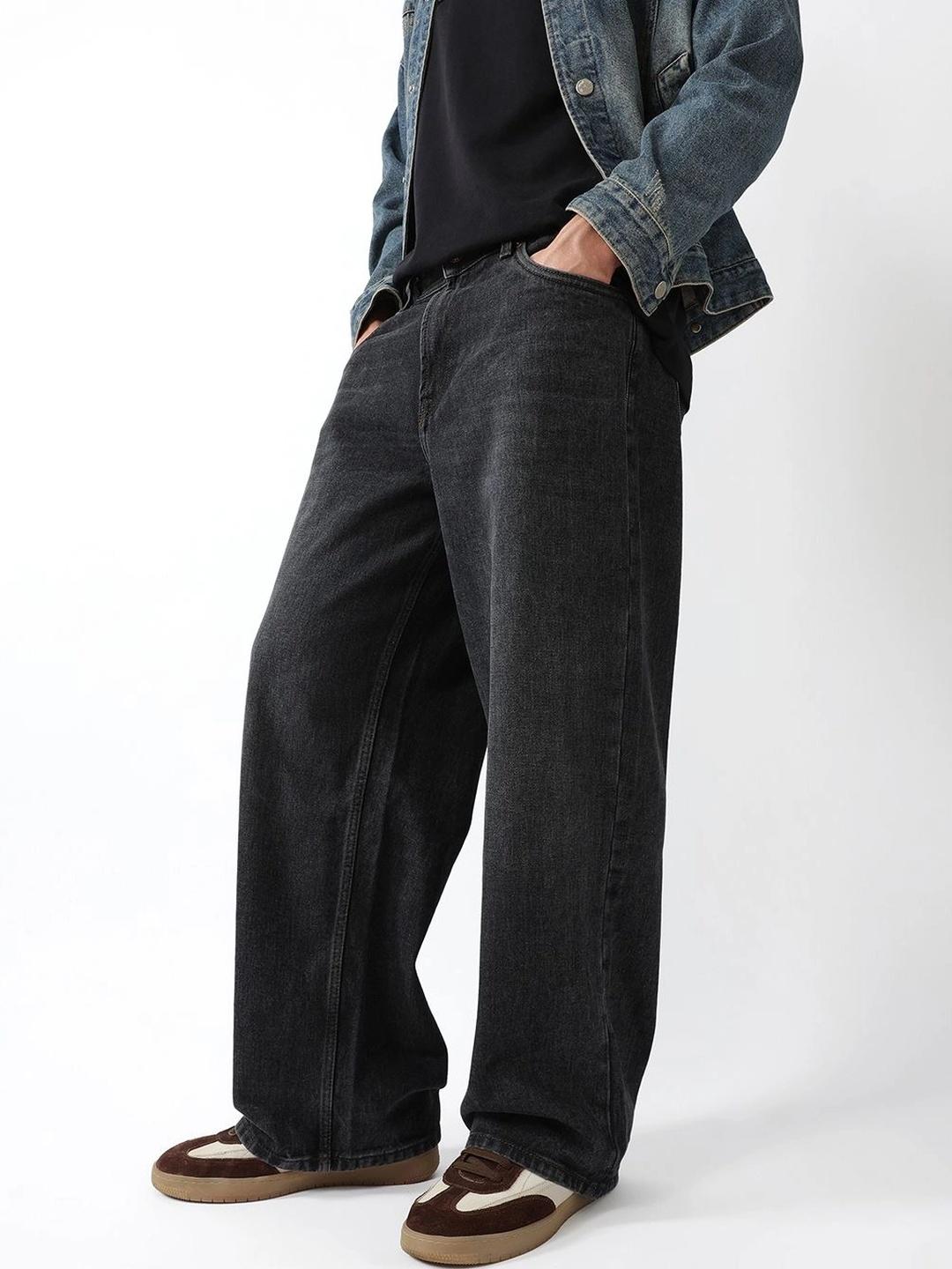THE BEAR HOUSE Men Black Super Baggy Mid-Rise Jeans - Image 1