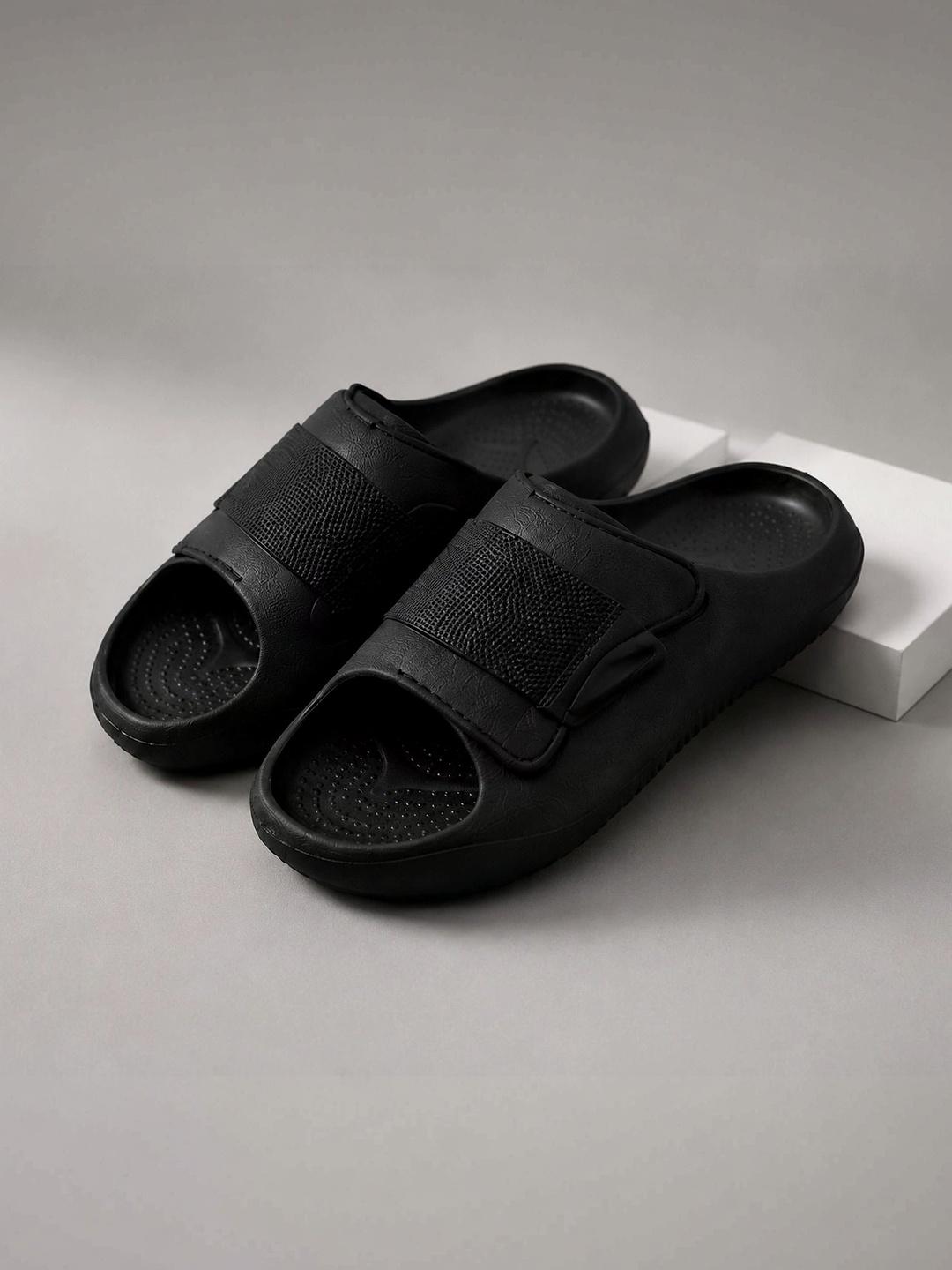 Roadster Men Sliders - Image 1
