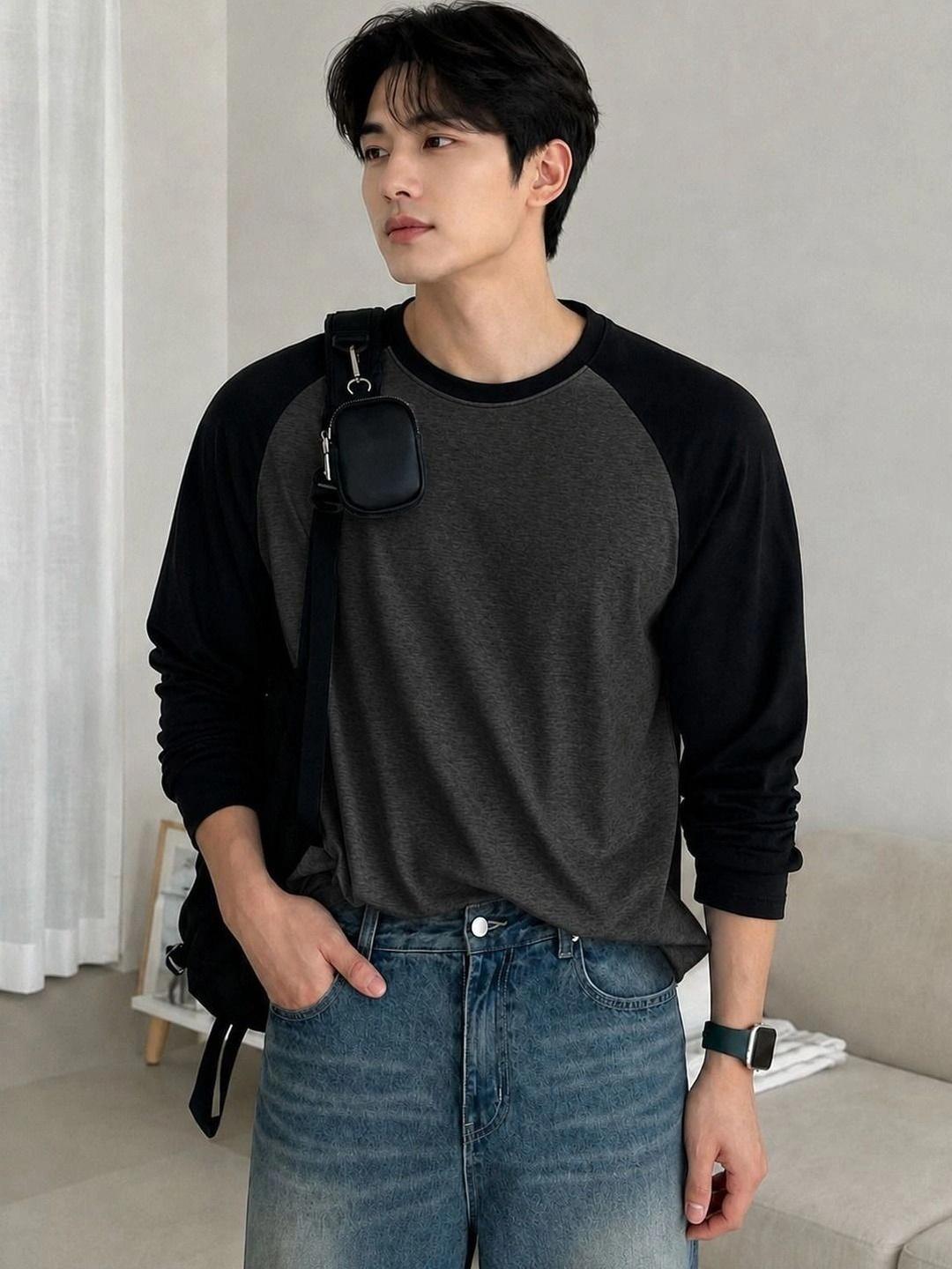 Imsa Moda Men Colourblocked T-shirt