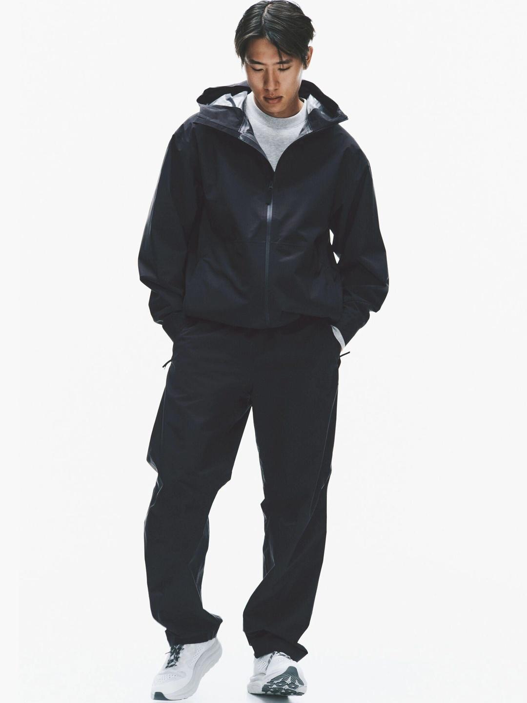 H&M MOVE Men Packable Rain Jacket - Image 1