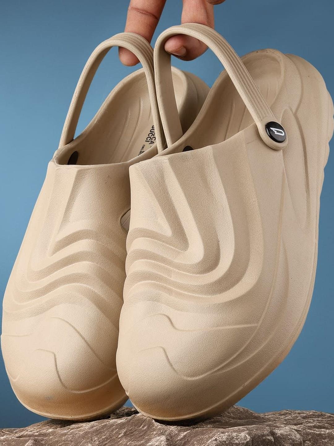 bacca bucci Men Clogs