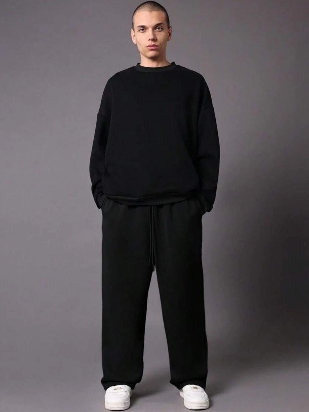 Klowvila Fashion Men Baggy Training Joggers - Image 1