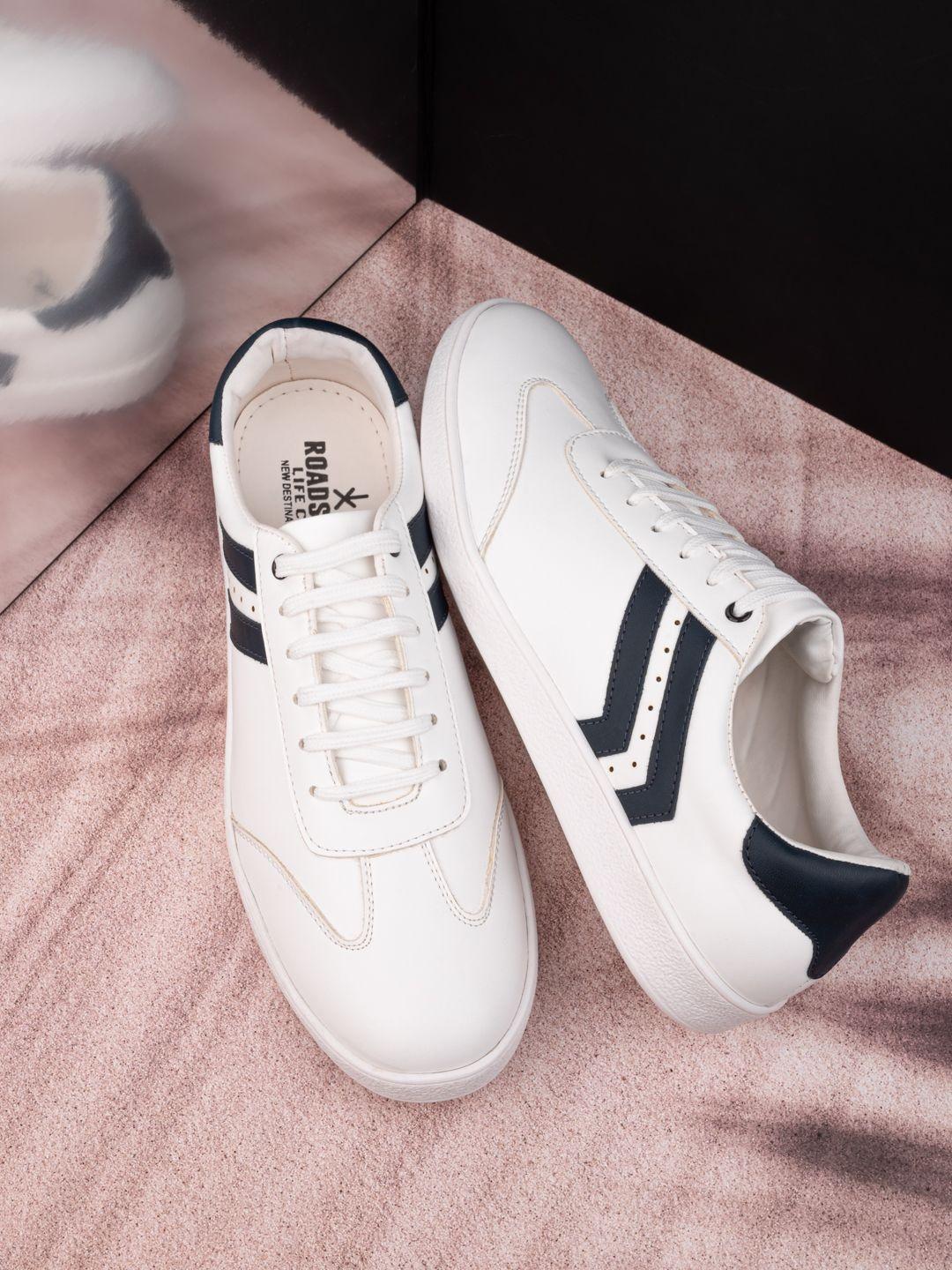 Roadster Men Round Toe Sneakers - Image 1