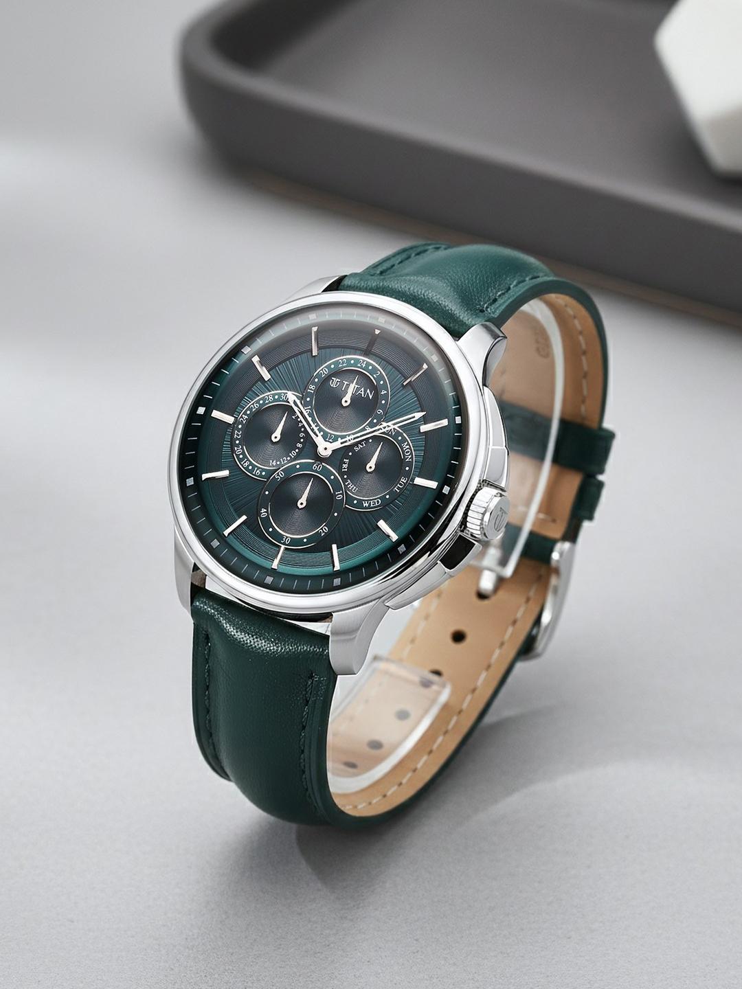Buy Titan Men Classique Four Eye Multifunction Analog With Green