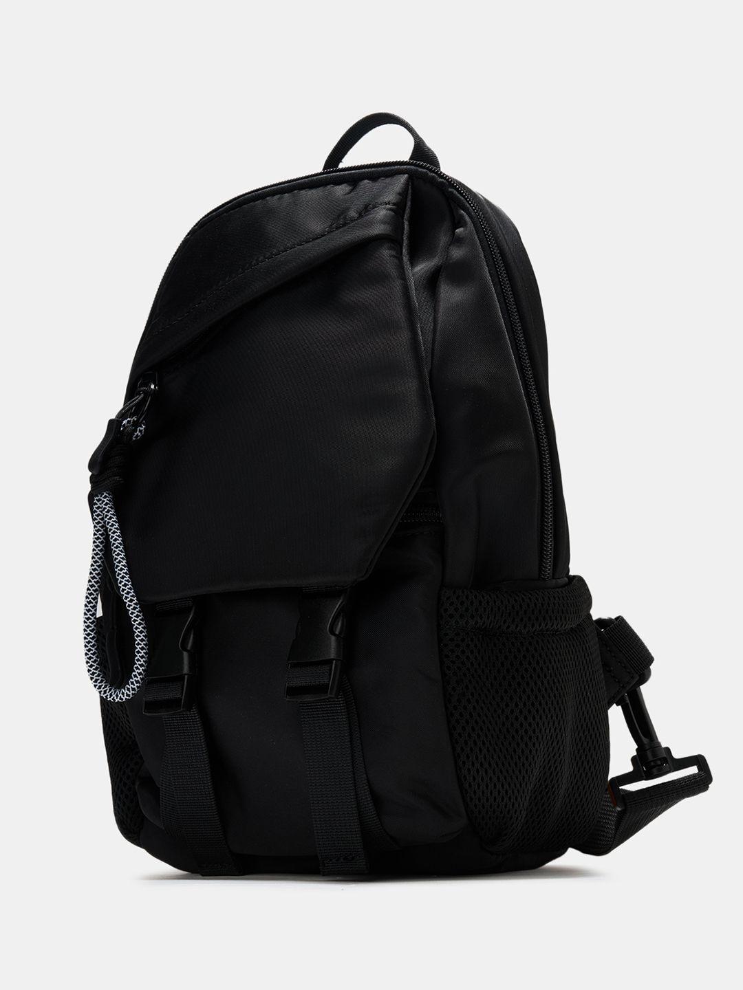 Urban Ranger by pantaloons Urban Ranger Fabric Padded Backpack