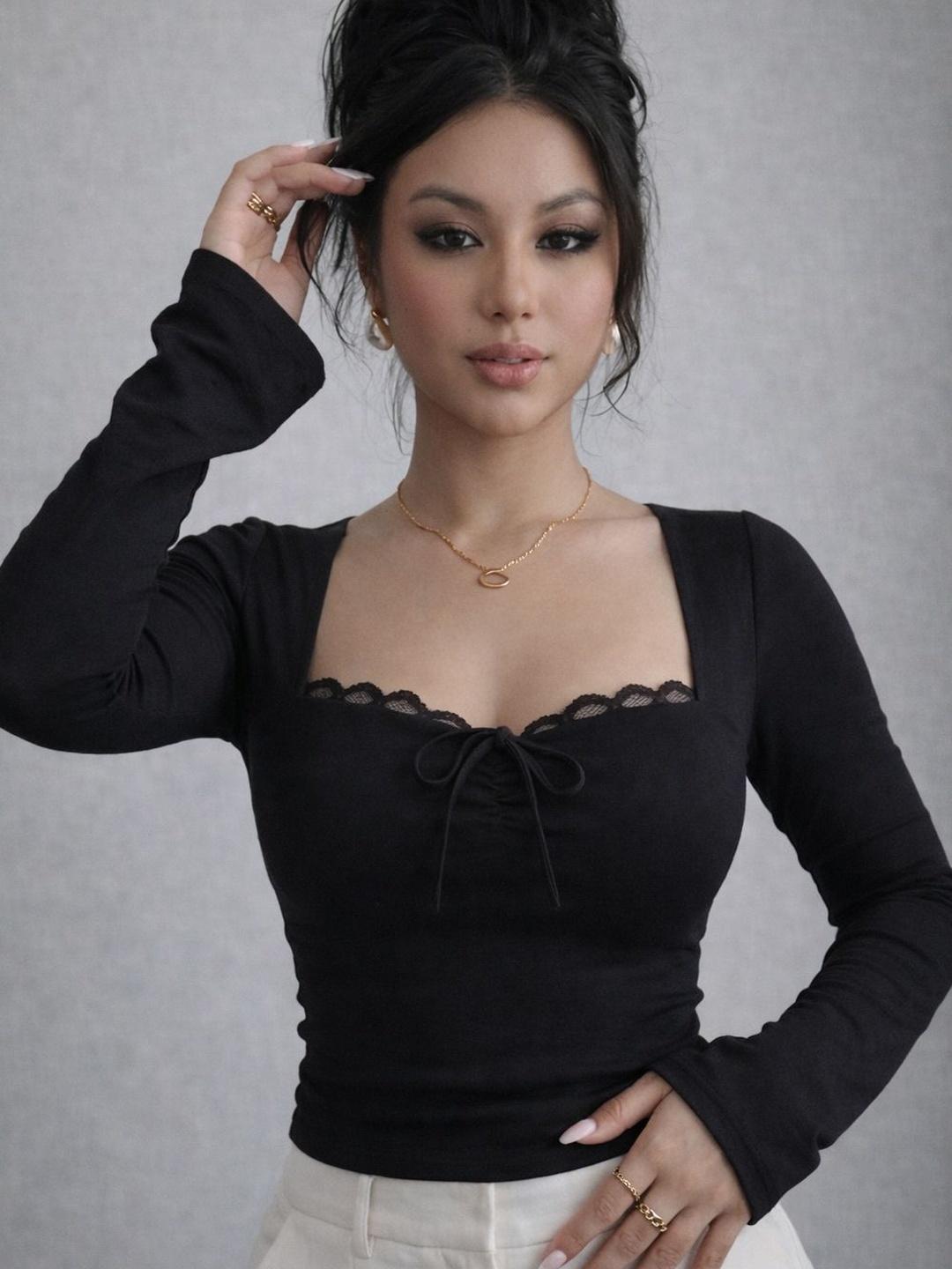 Moda Rapido Crop Top - Image 1