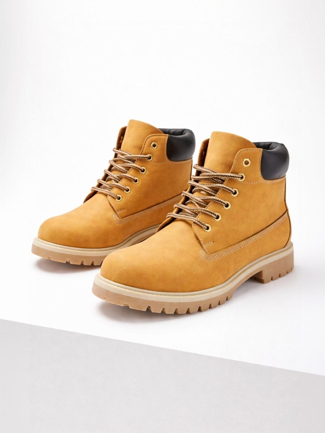 Golazo Men PU High-Top Sneakers