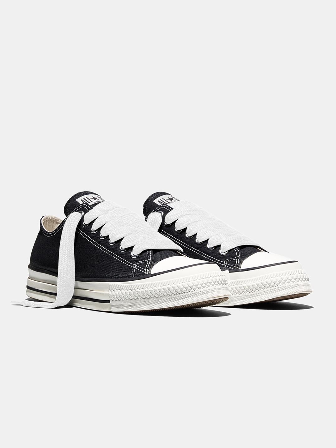 Converse Unisex Chuck Taylor All Star Throwback Low Top Sneaker - Image 1