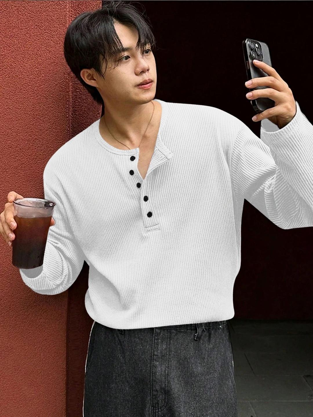 HOODLER Men Henley Neck T-shirt - Image 1