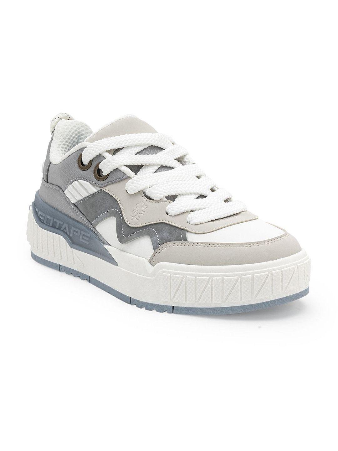 Red Tape Men Solid Sneakers - Red - Image 1