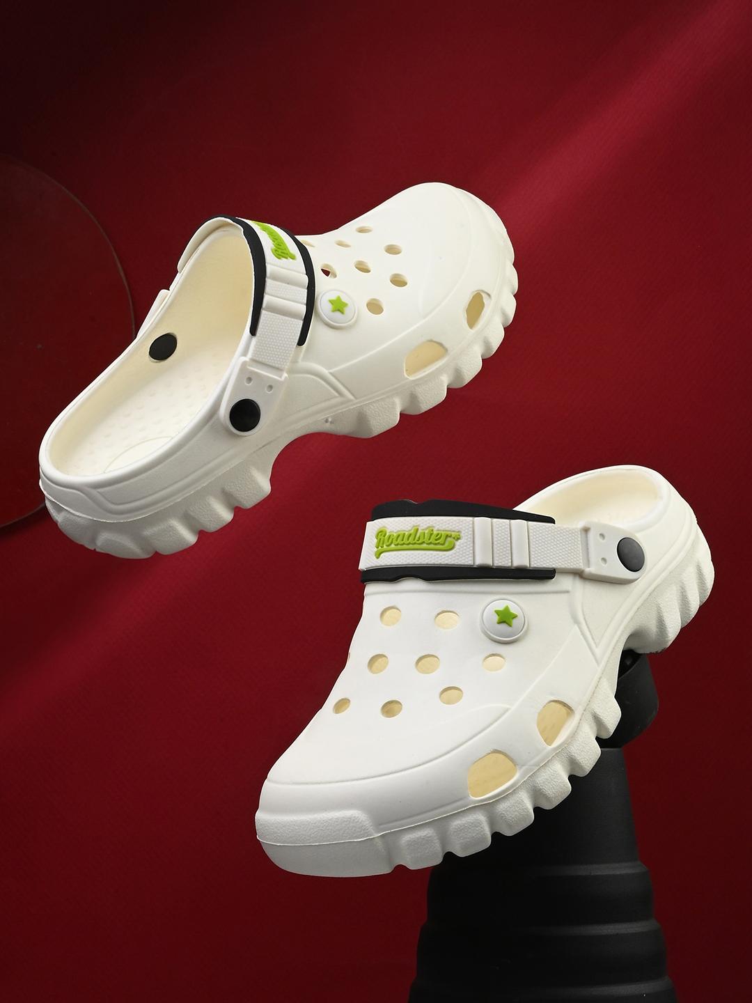 Roadster Men Clogs Flip Flops