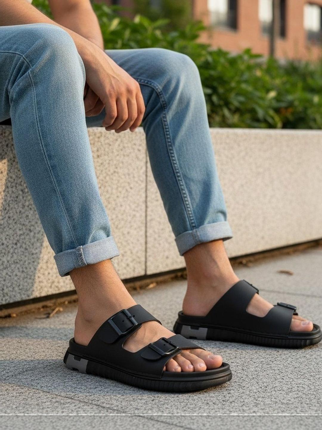 Mast & Harbour Men Sliders