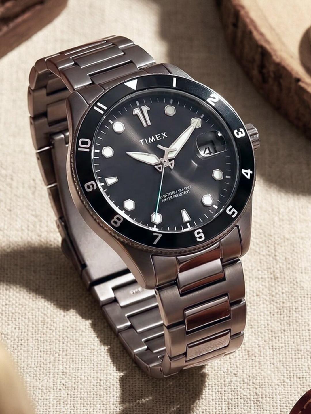 Timex Men Bracelet Style Straps Analogue Watch TWEG30003